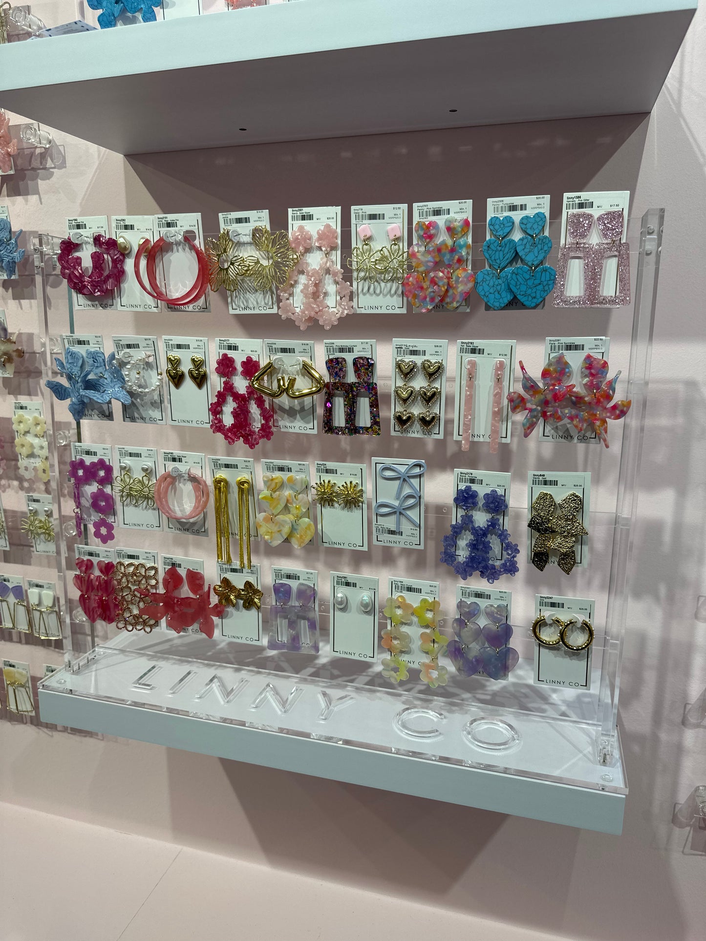 Display - Glam Collection Fixture - $55