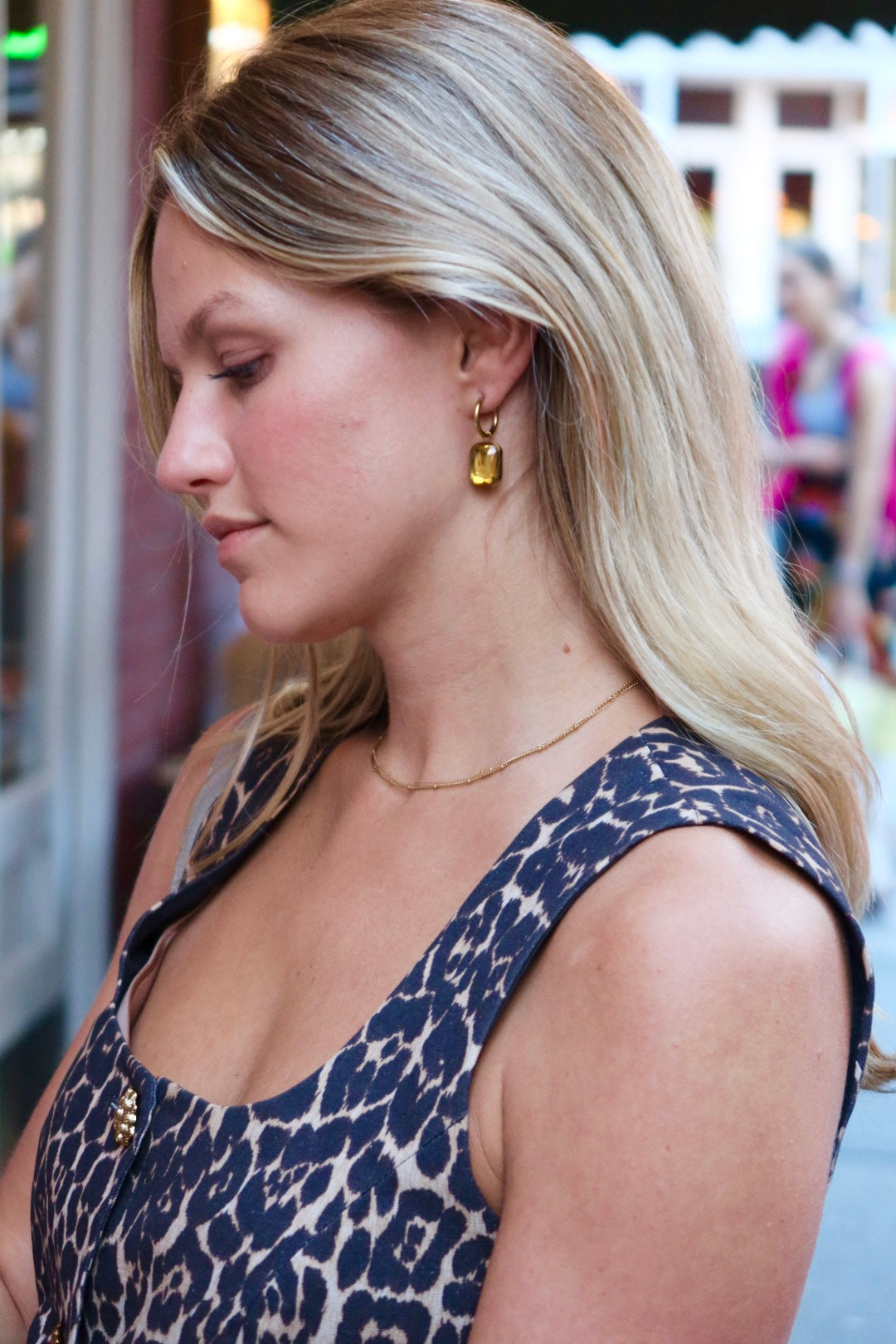 Huggie Charm Earrings - Diana Champagne