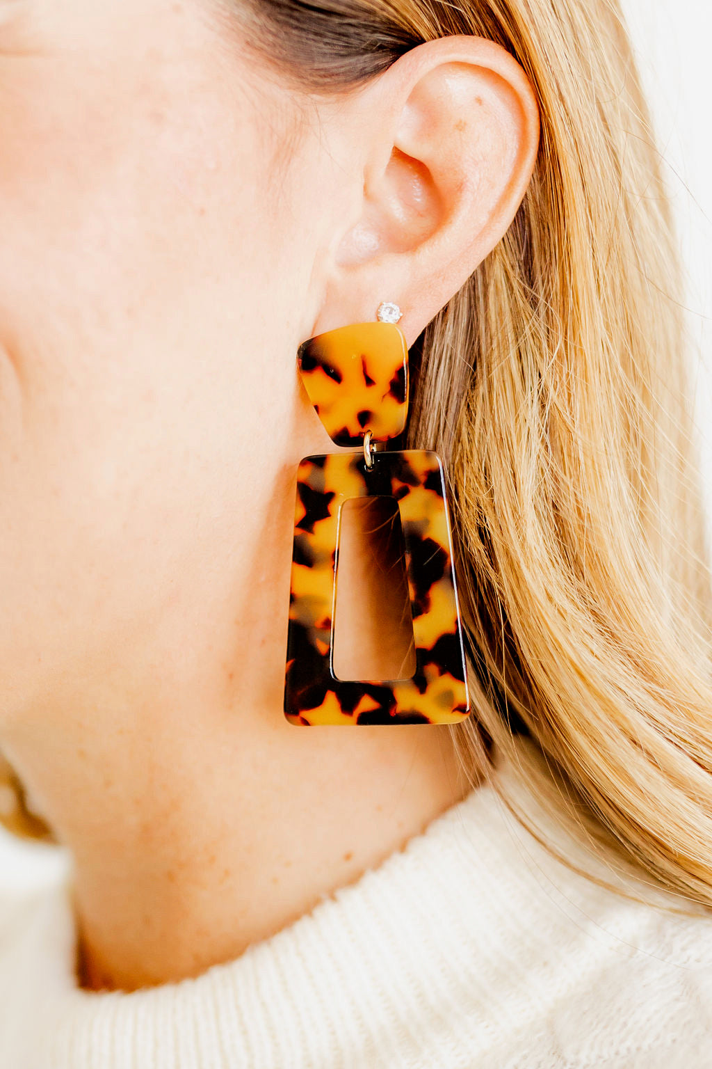 Kennedy Statement Earrings - Brown Tortoise