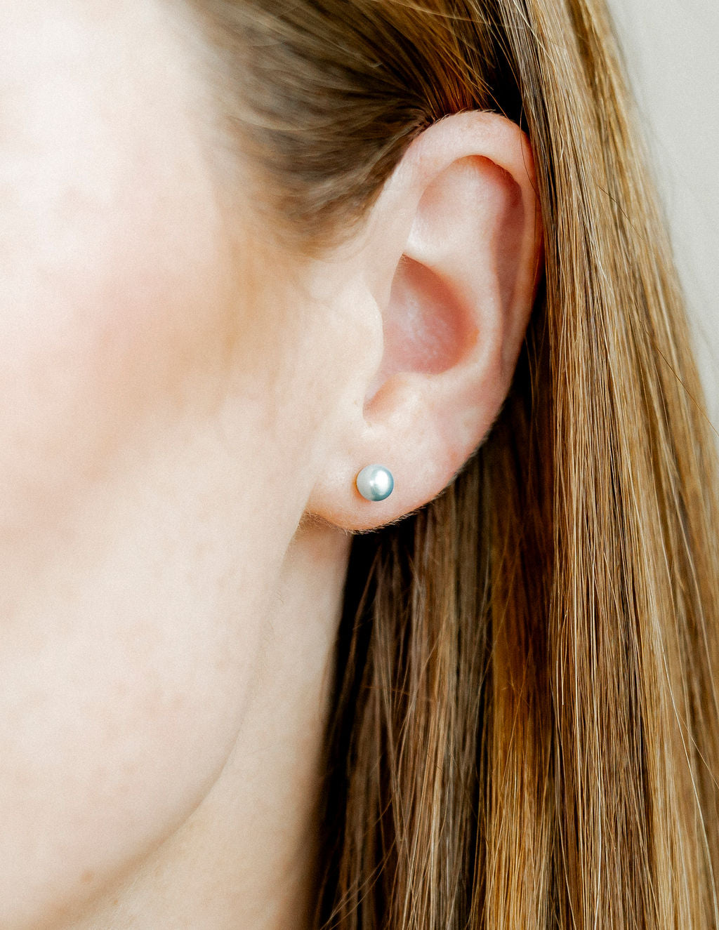 Screwback Stud Earrings - Payton Pearl Blue 5mm