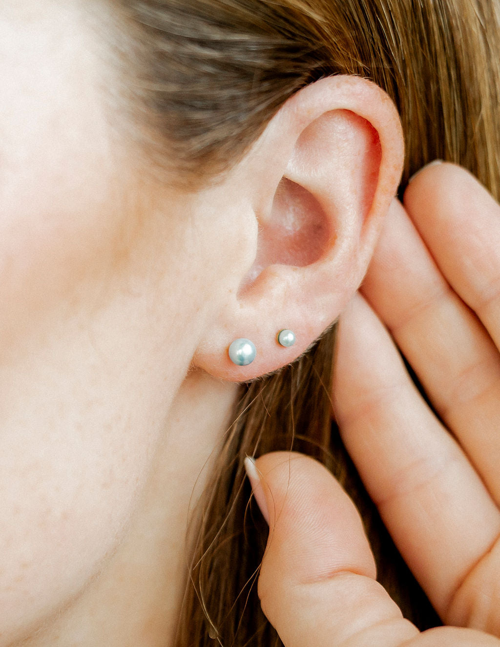 Screwback Stud Earrings - Payton Pearl Blue 3mm