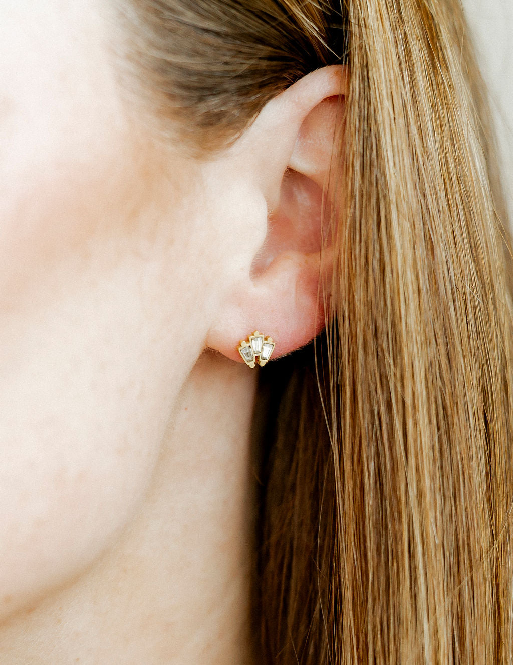 Screwback Stud Earrings - Demi Gold