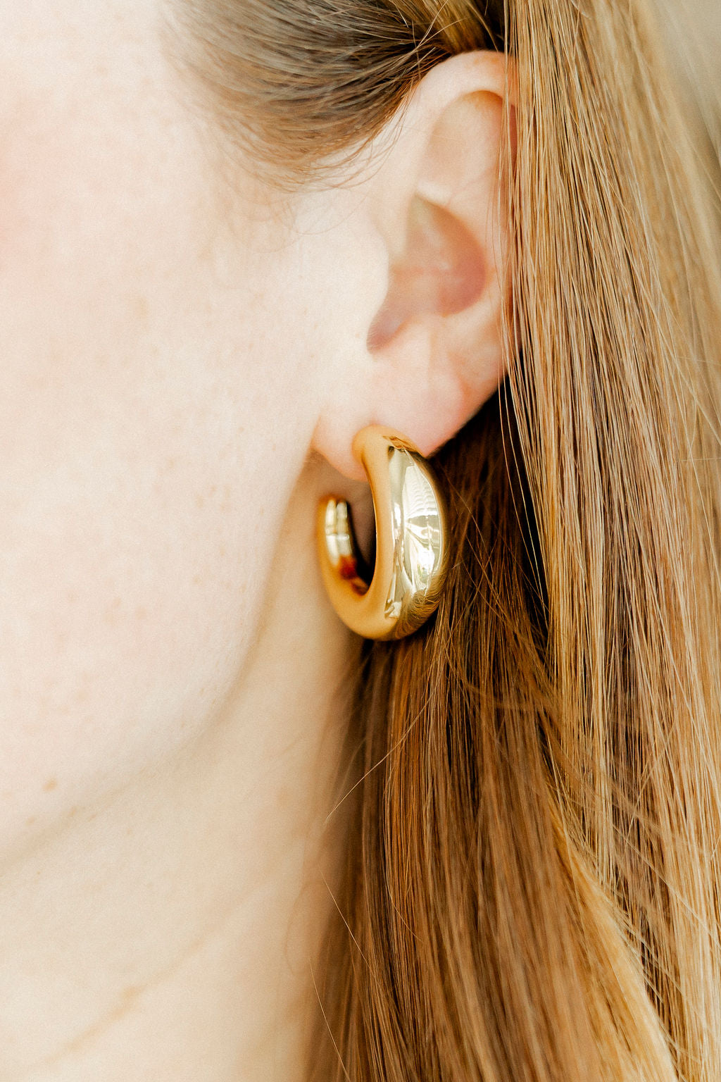Kayley Hoop Earrings - Gold