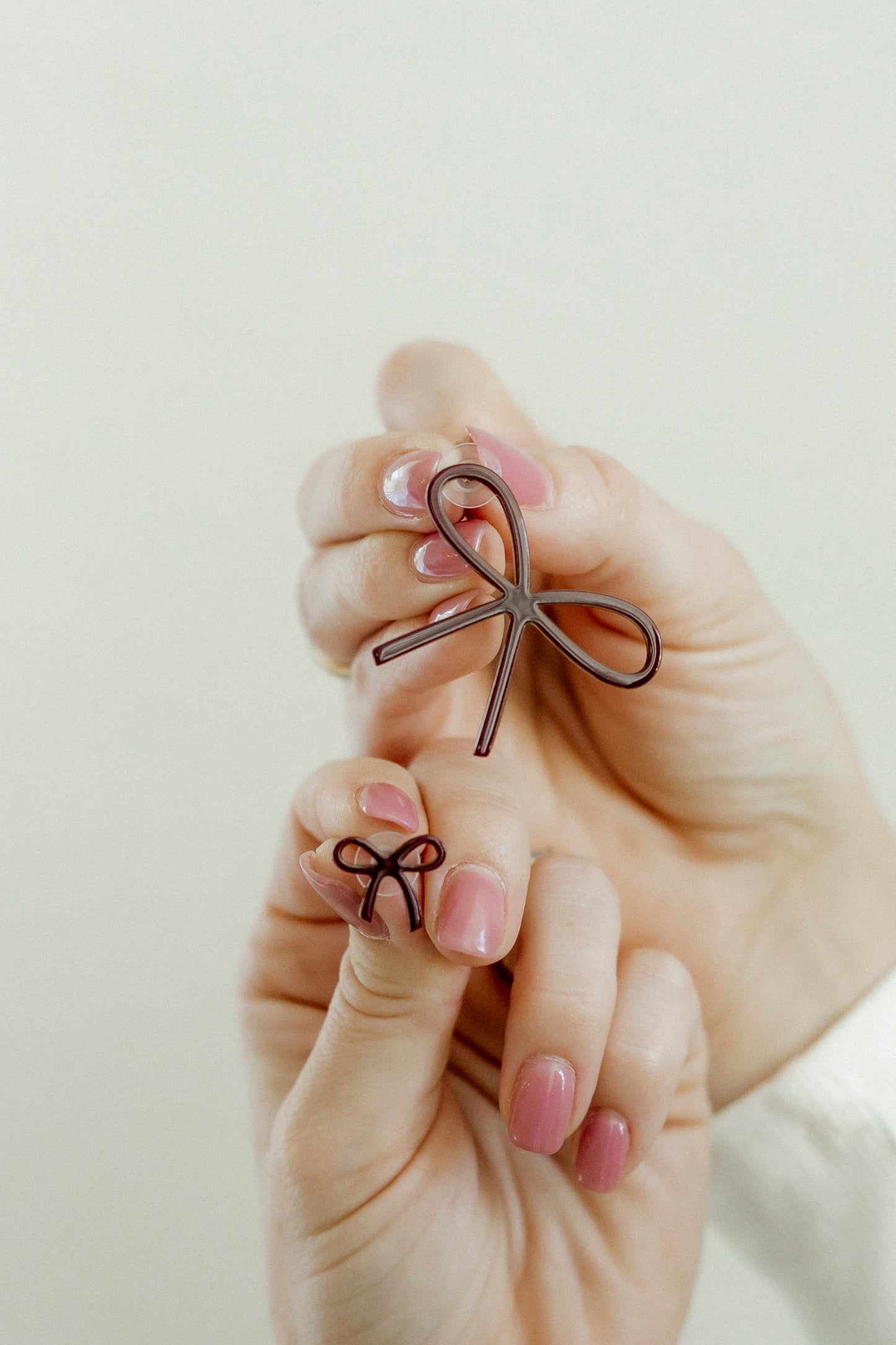 Lola Bow Earrings - Maroon