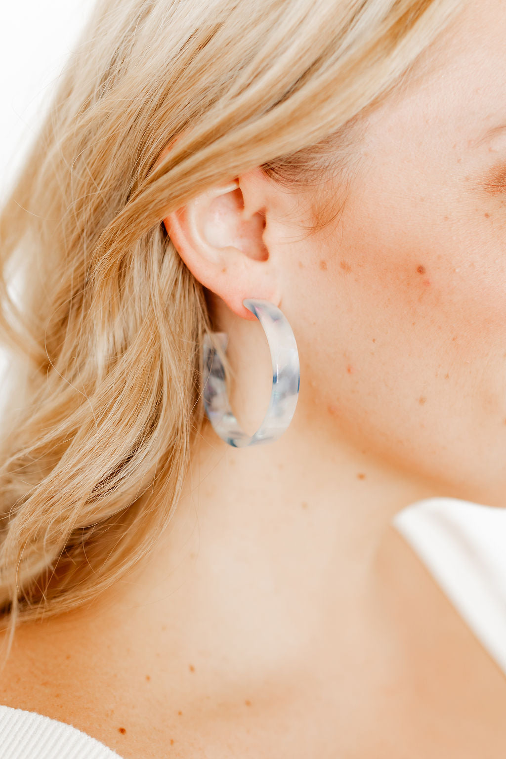 Ashley - Medium Hoop - Blueberry Clouds - Earrings