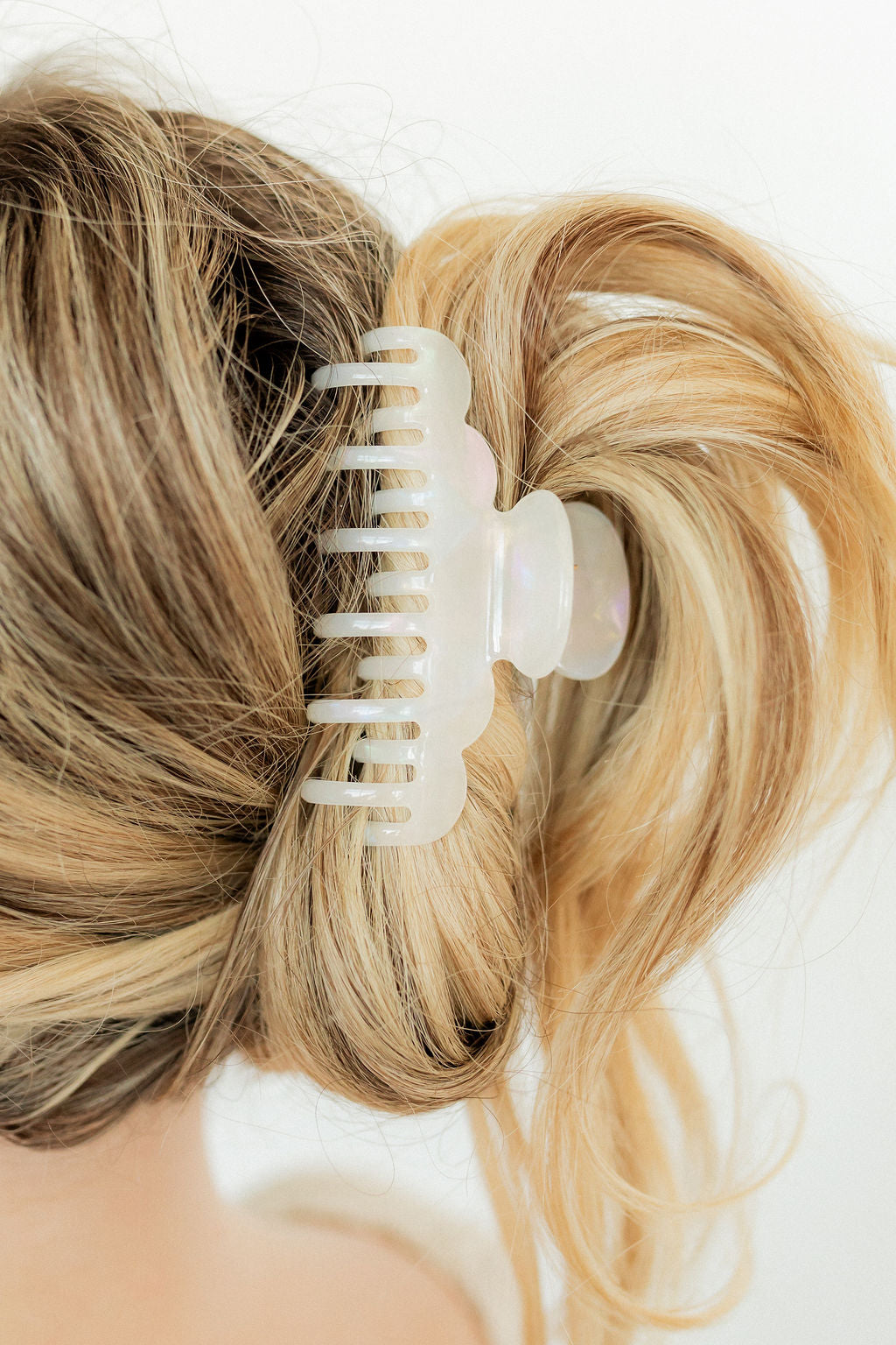 Hair Clip - Mila Iridescent
