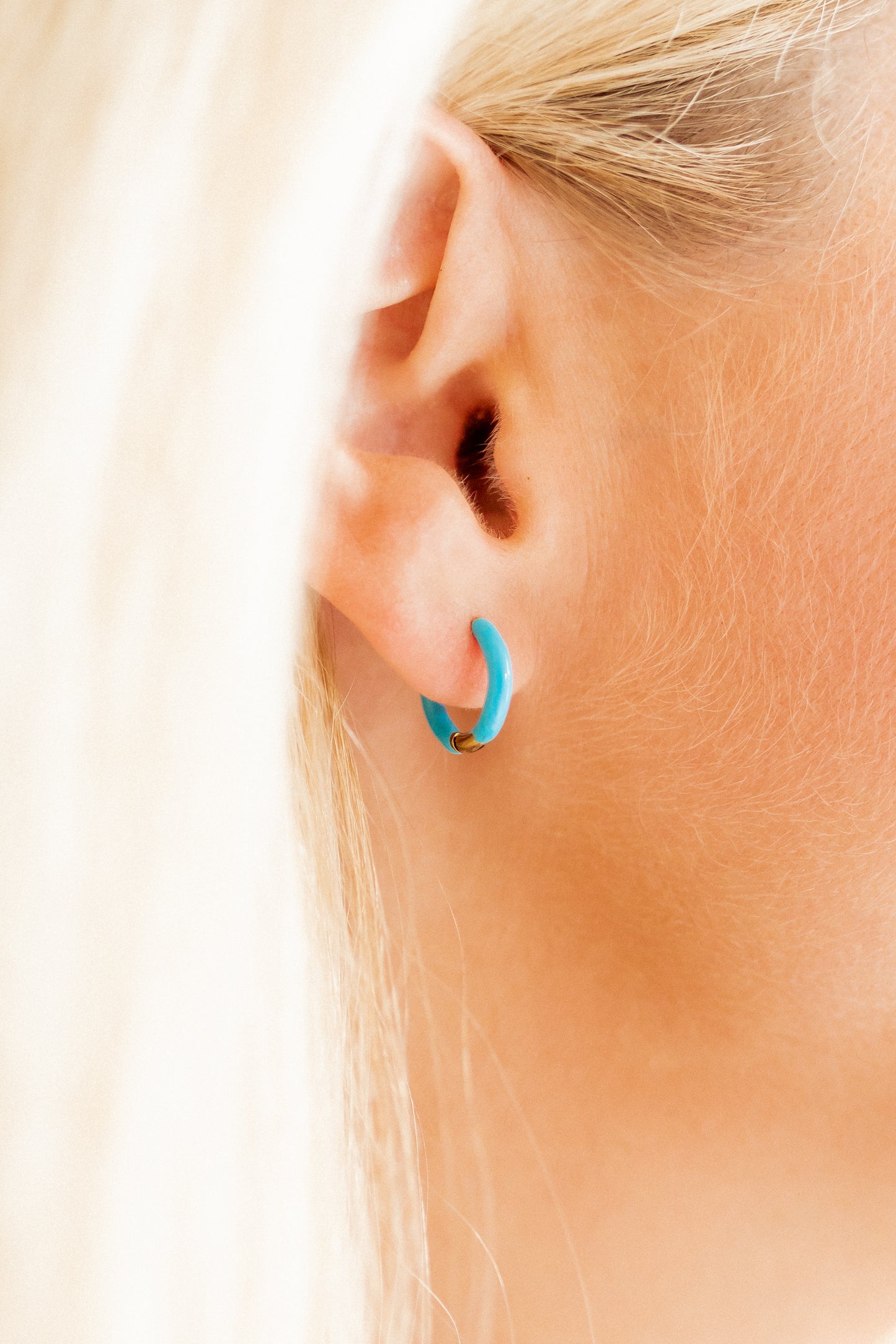 Huggie Earrings - Scarlett Hoop Blue 10mm