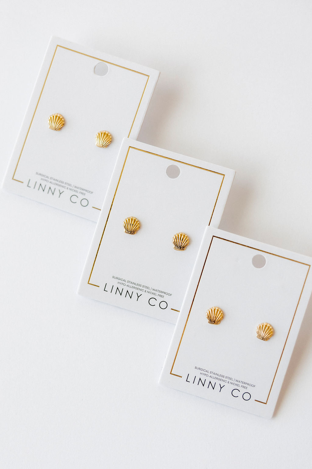 Screwback Stud Earrings - Marina Shell