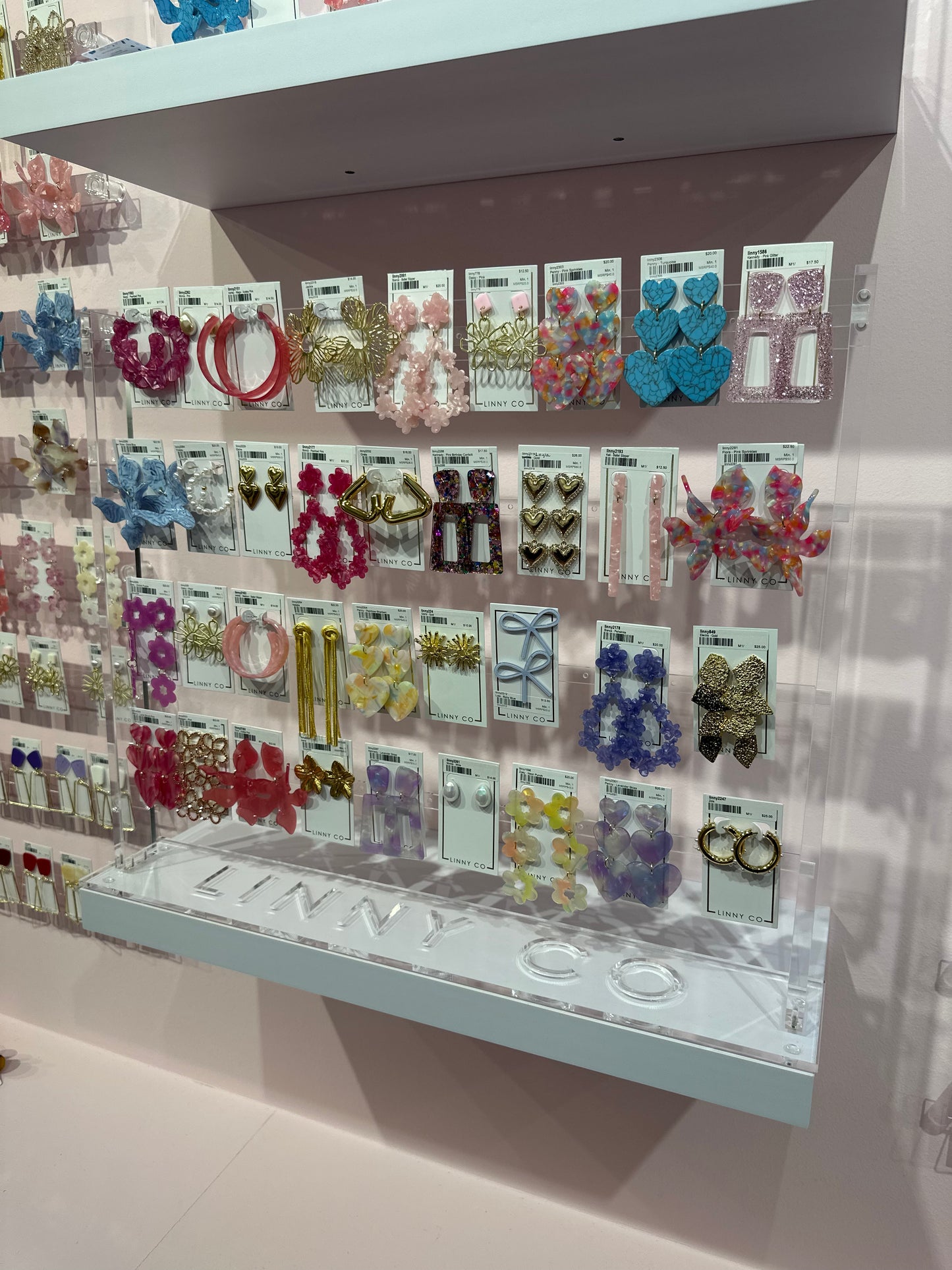 Display - Glam Collection Fixture - $55