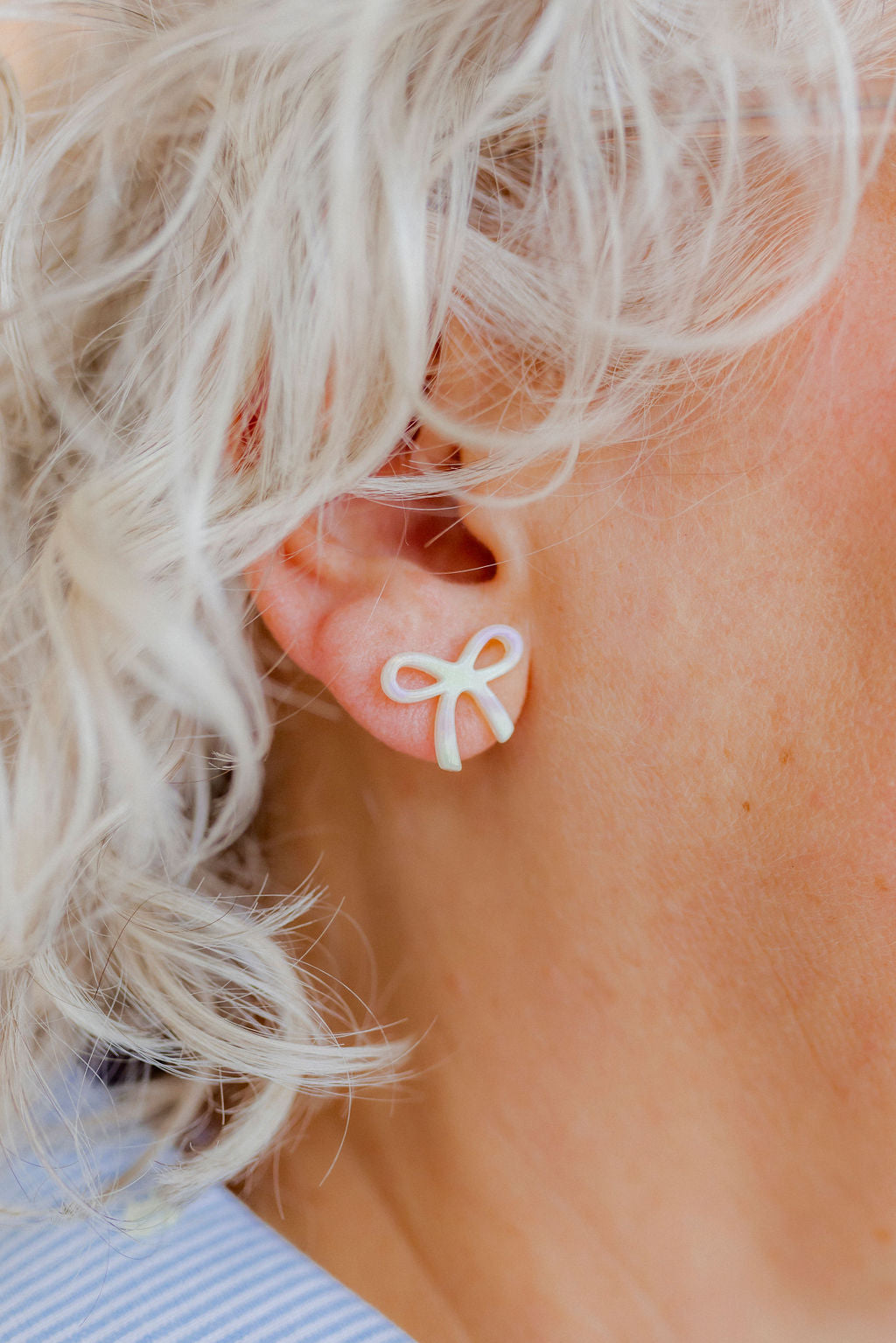 Kylie Bow Earrings - Iridescent