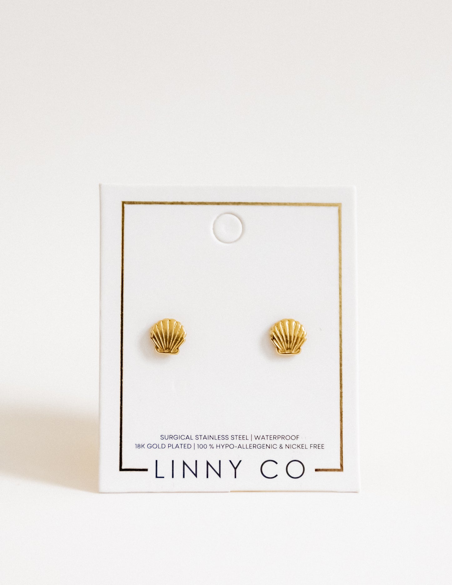 Screwback Stud Earrings - Marina Shell