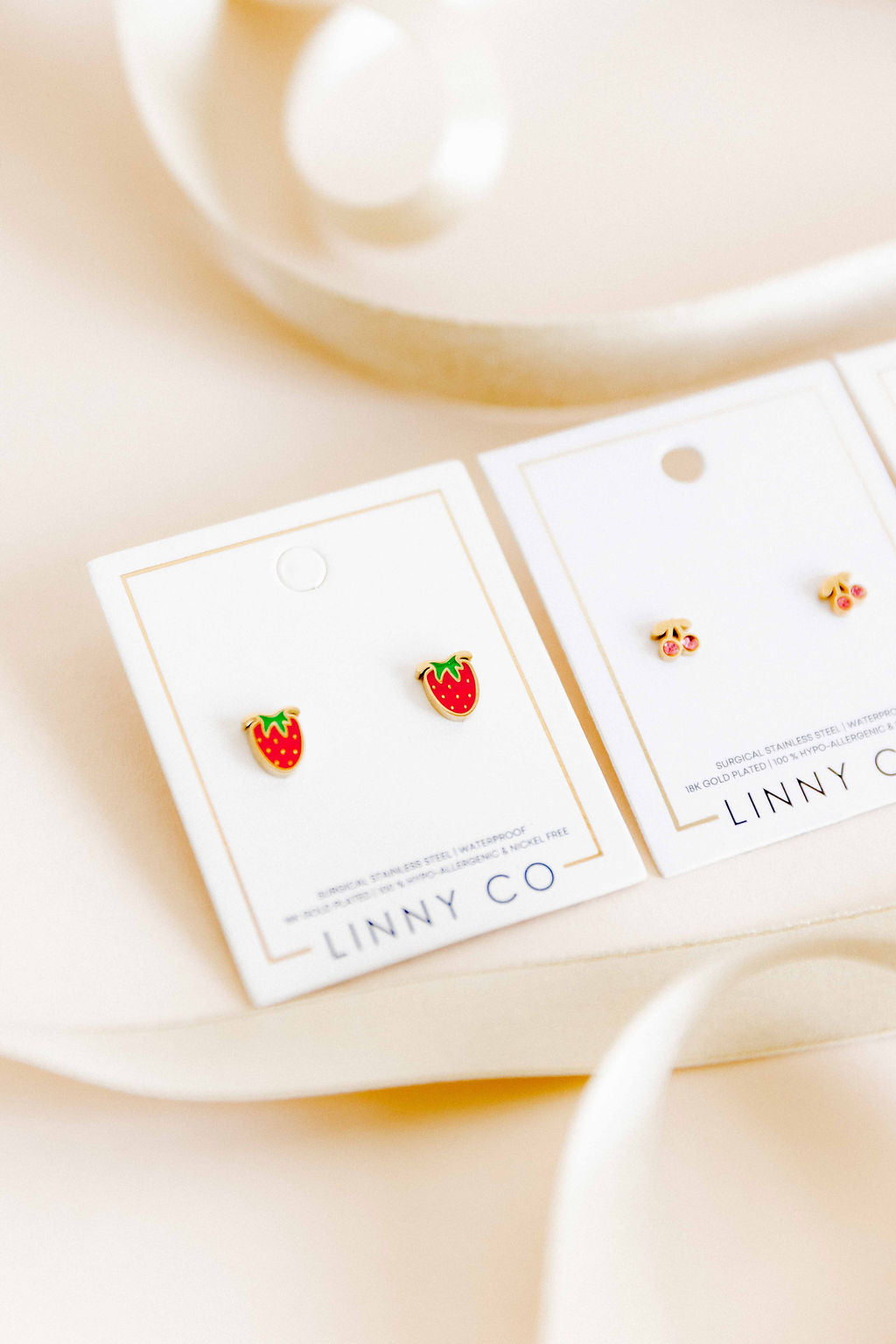 Screwback Stud Earrings - Strawberry Shortcake