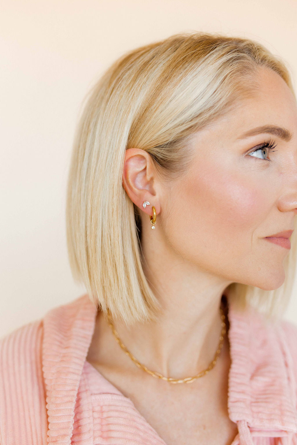 Screwback Stud Earrings - Nova