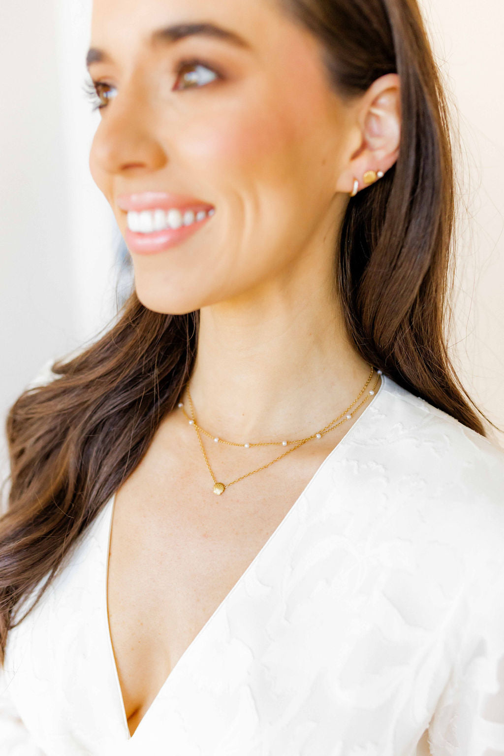 Screwback Stud Earrings - Marina Shell