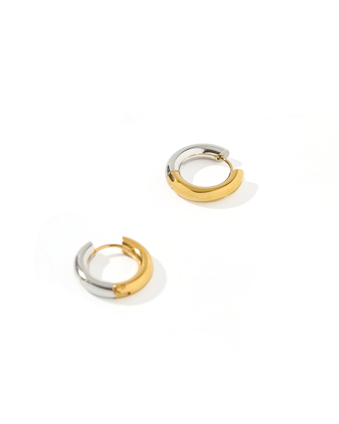 Huggie Earrings - Scarlett Hoop Two-Tone 12mm