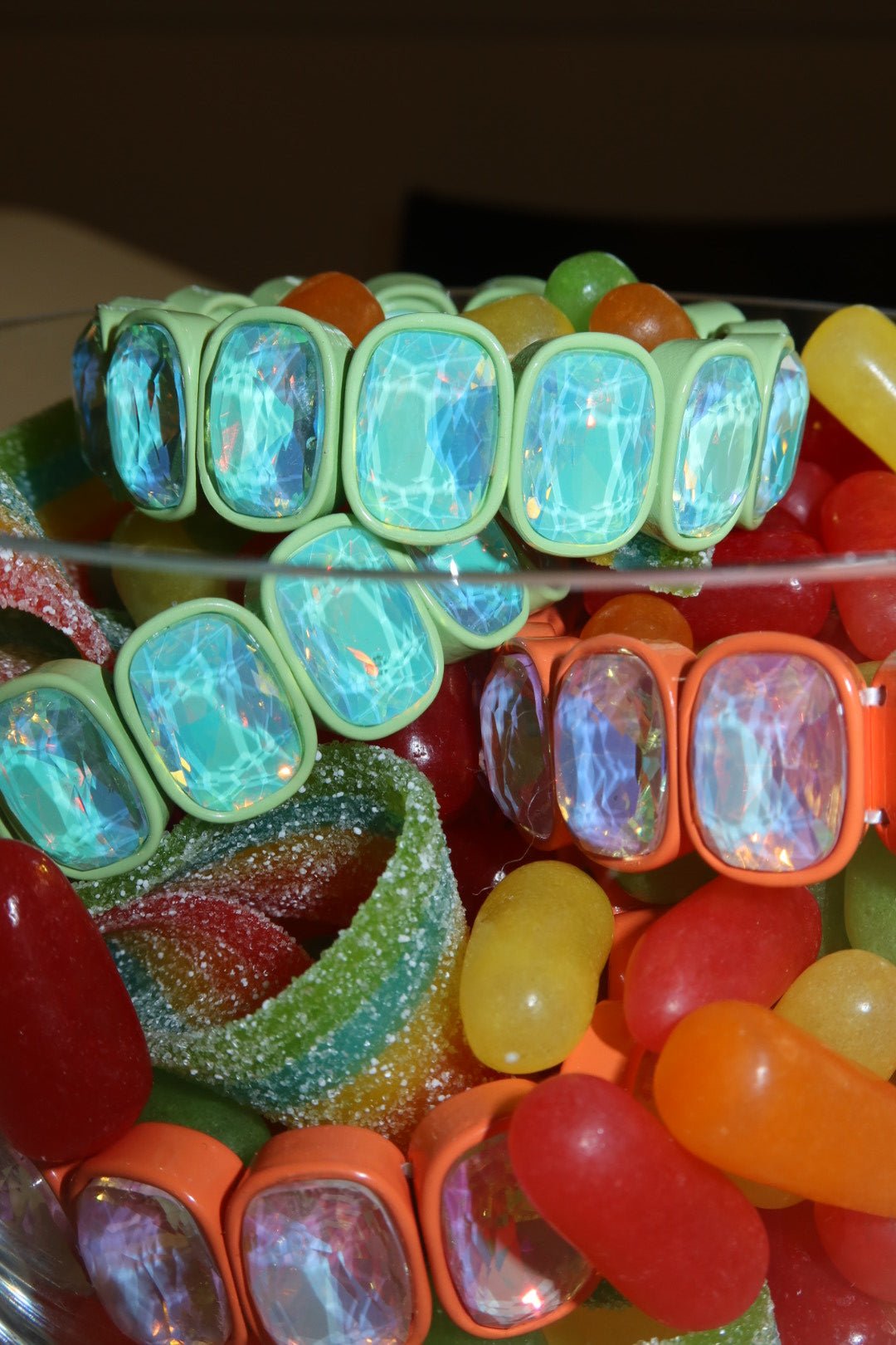 Bracelet - Candy Gem Oval Coral - Shop LINNY CO