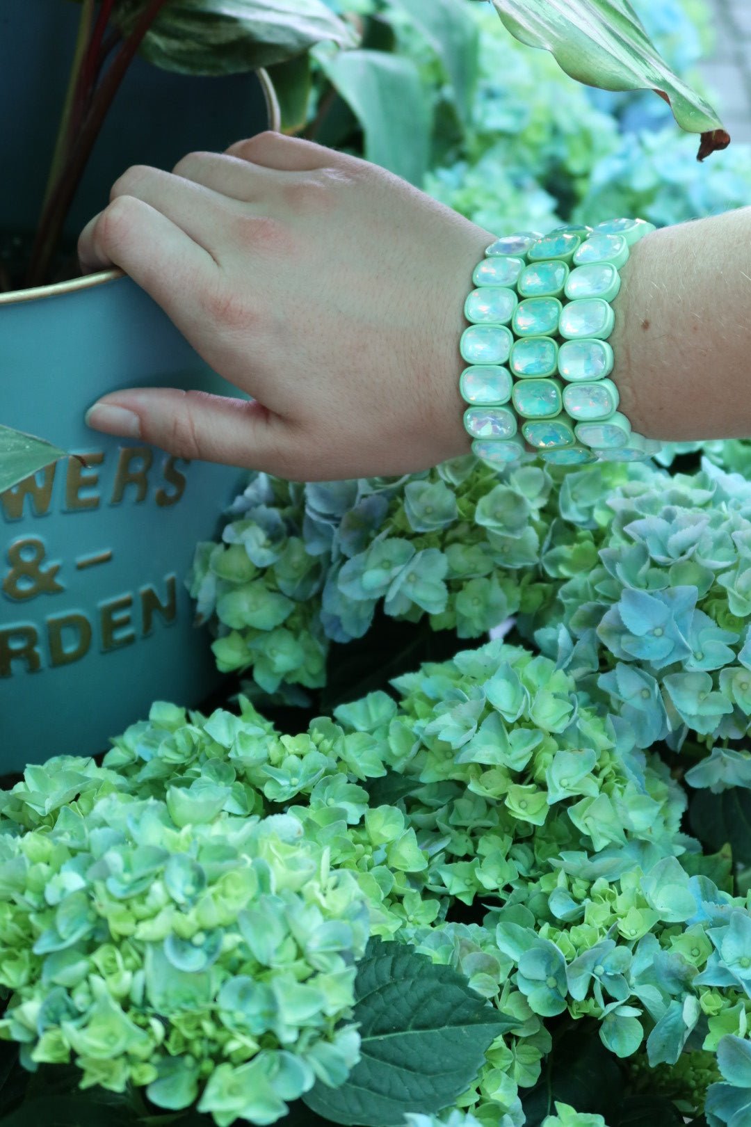 Bracelet - Candy Gem Oval Mint - Shop LINNY CO