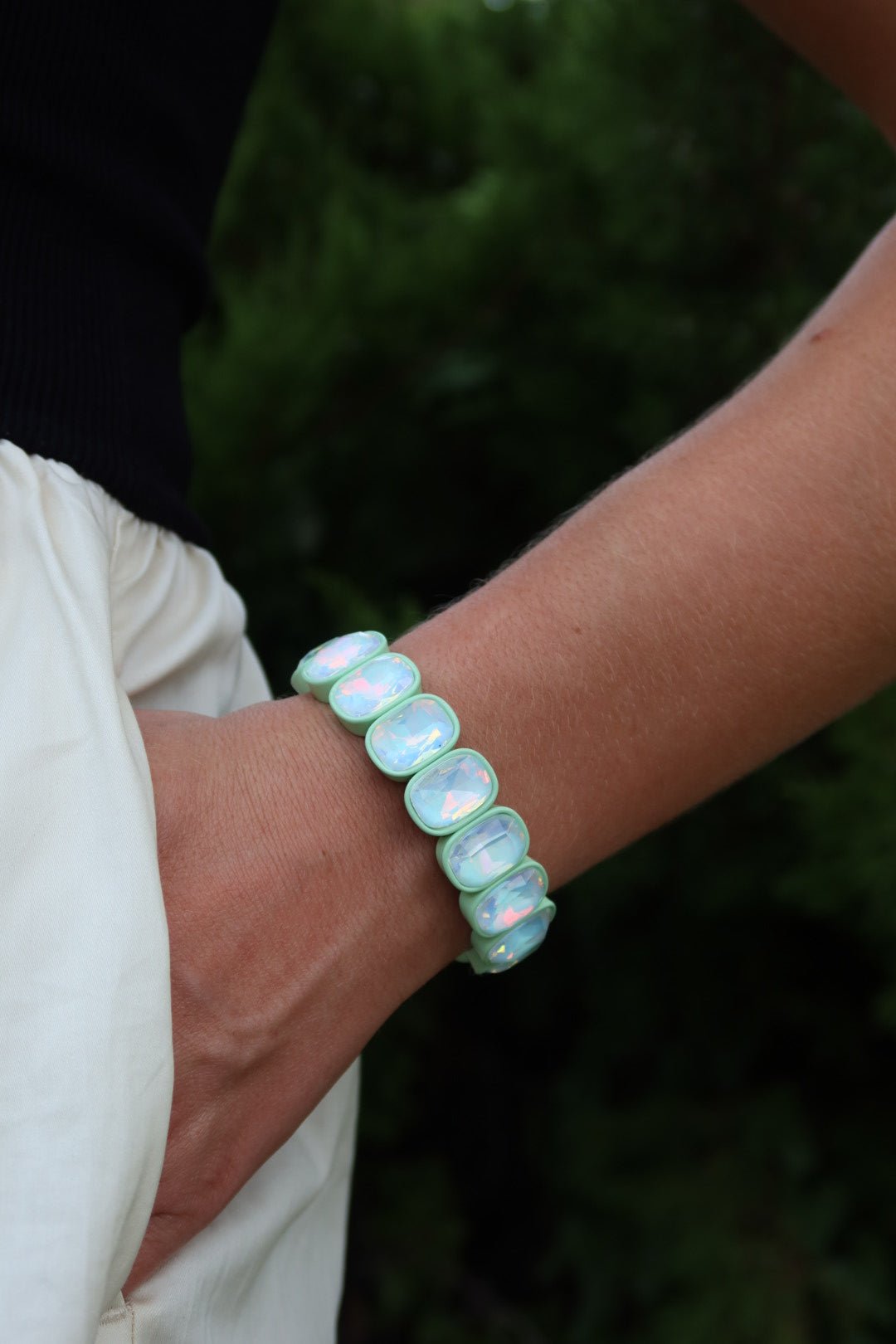 Bracelet - Candy Gem Oval Mint - Shop LINNY CO