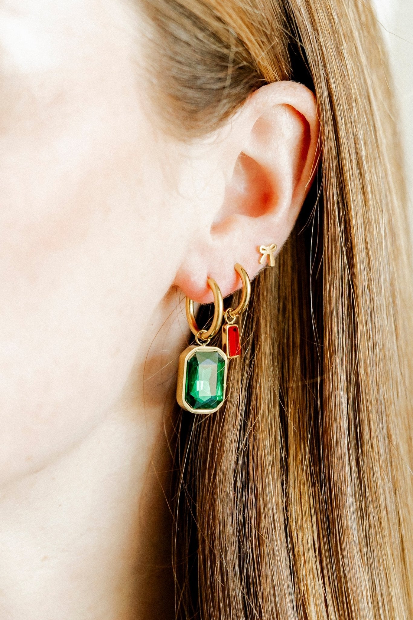 Huggie Charm Earrings - Edith Red Gold - LINNY CO Wholesale