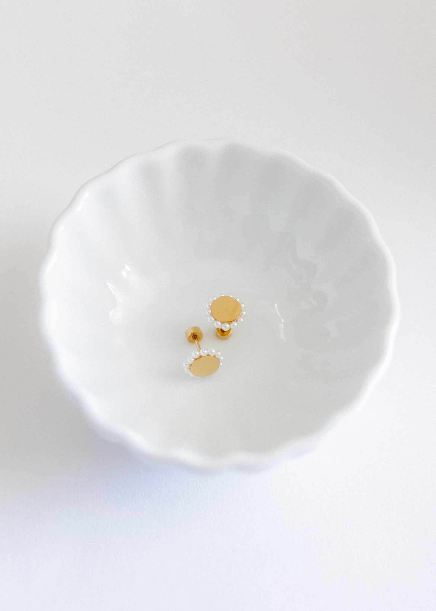 Screwback Stud Earrings - Alice Pearl - LINNY CO WholesaleStuds