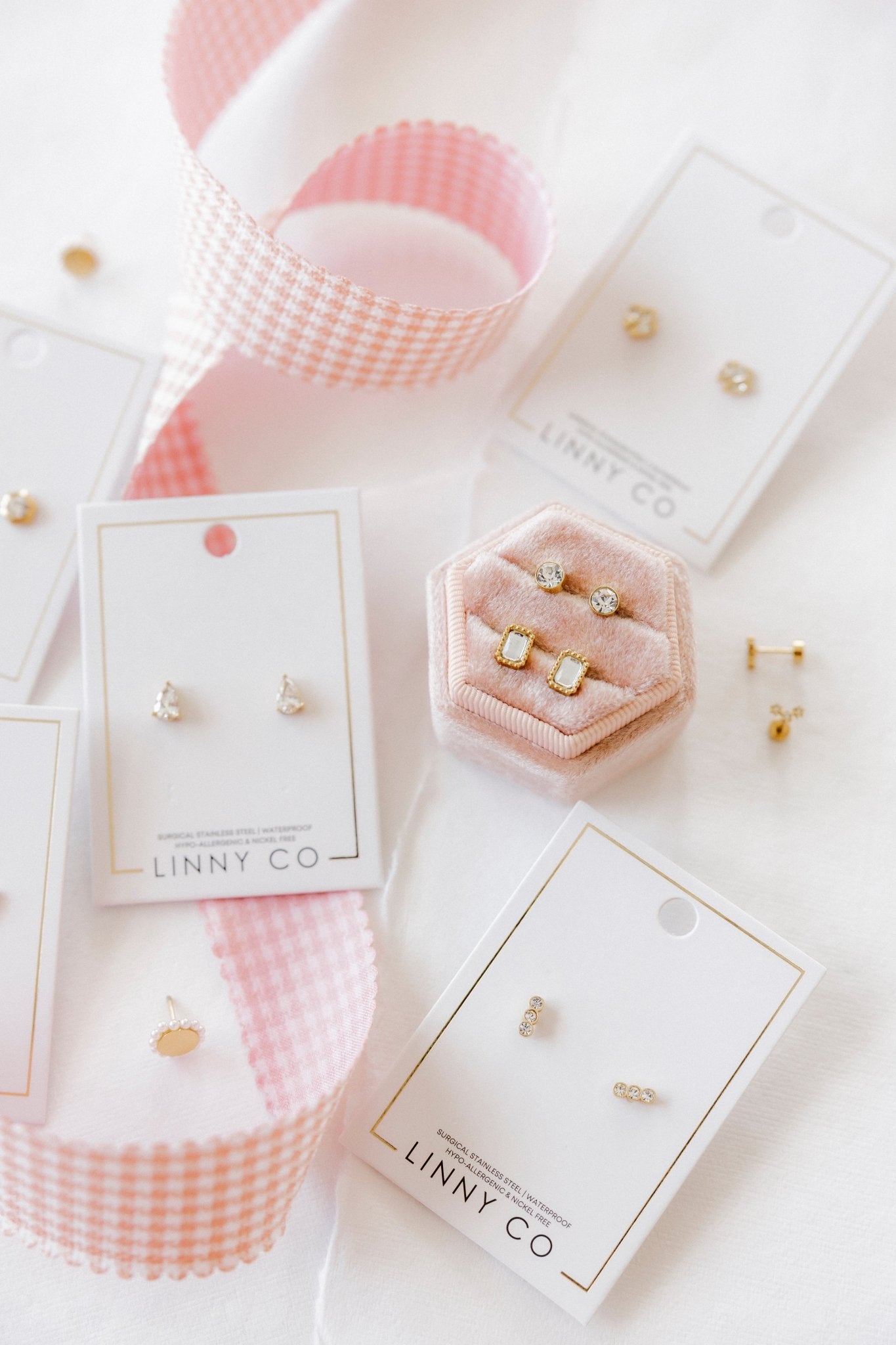 Screwback Stud Earrings - Paige Pear - LINNY CO WholesaleStuds