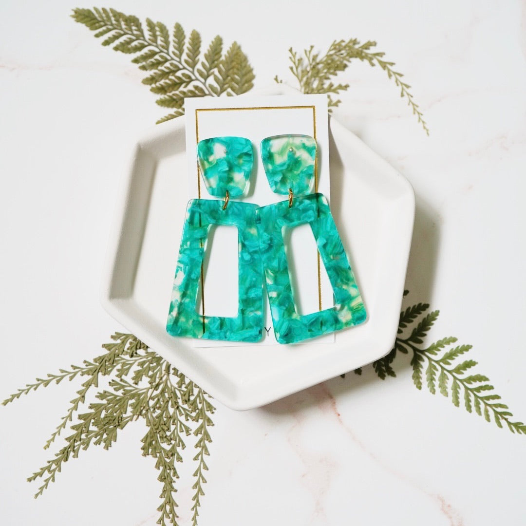 Kennedy Statement Earrings - Bahama Mama