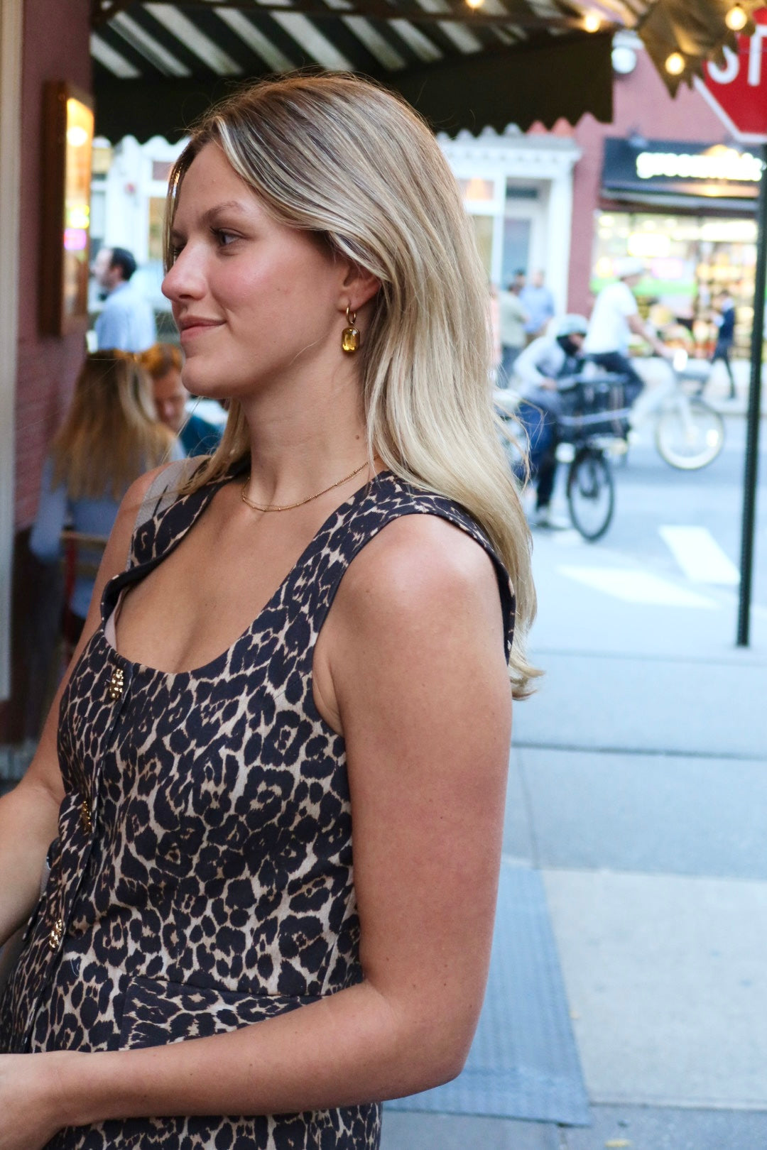 Huggie Charm Earrings - Diana Champagne