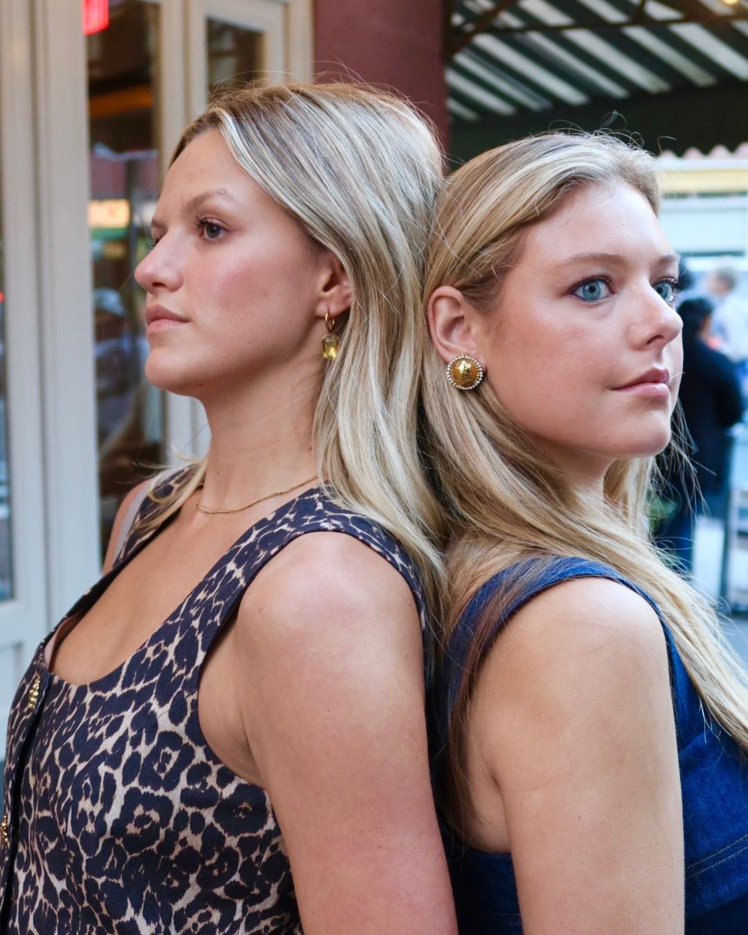 Huggie Charm Earrings - Diana Champagne