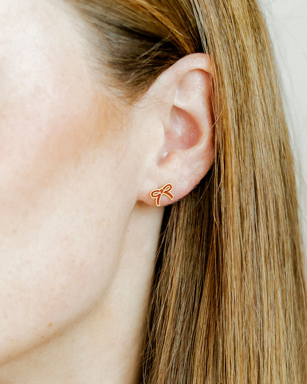 Screwback Stud Earrings - Sadie Bow Maroon