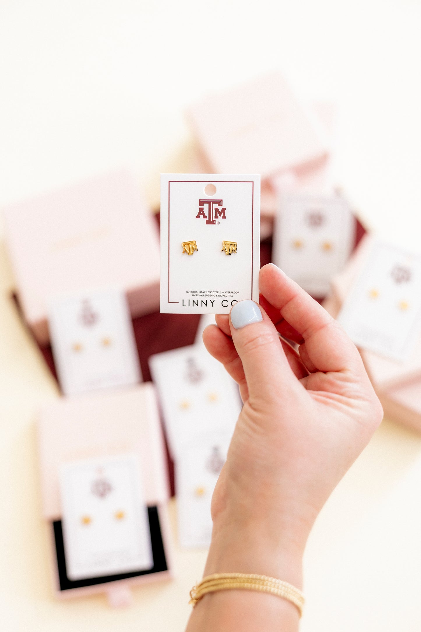 Screwback Stud Earrings - Texas A&M Logo Gold