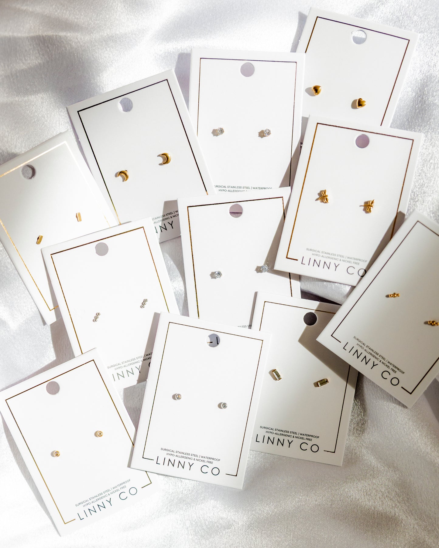 Screwback Stud Earrings - Micro Cooper Clear Gold