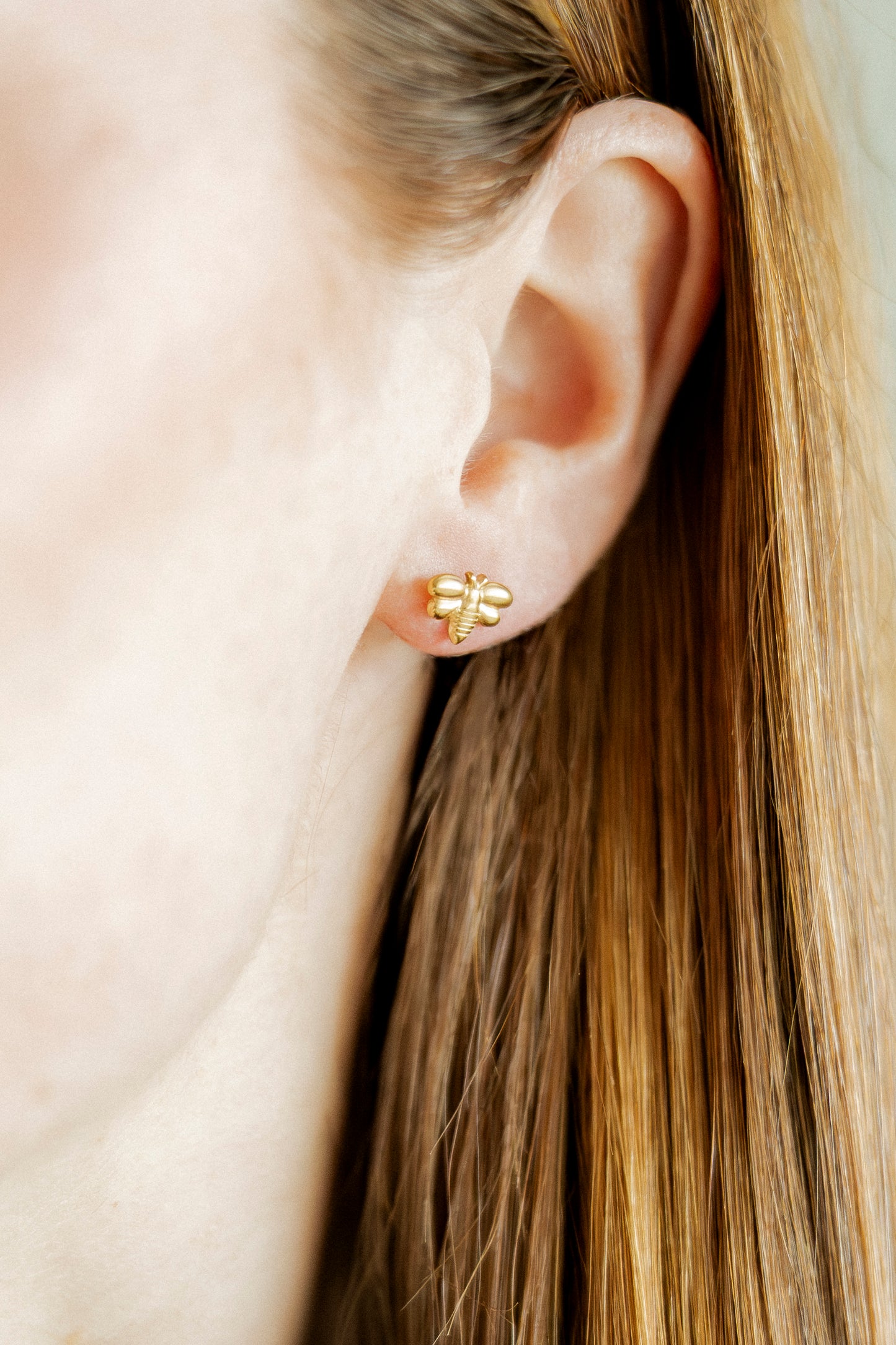 Screwback Stud Earrings - Bumble Bee