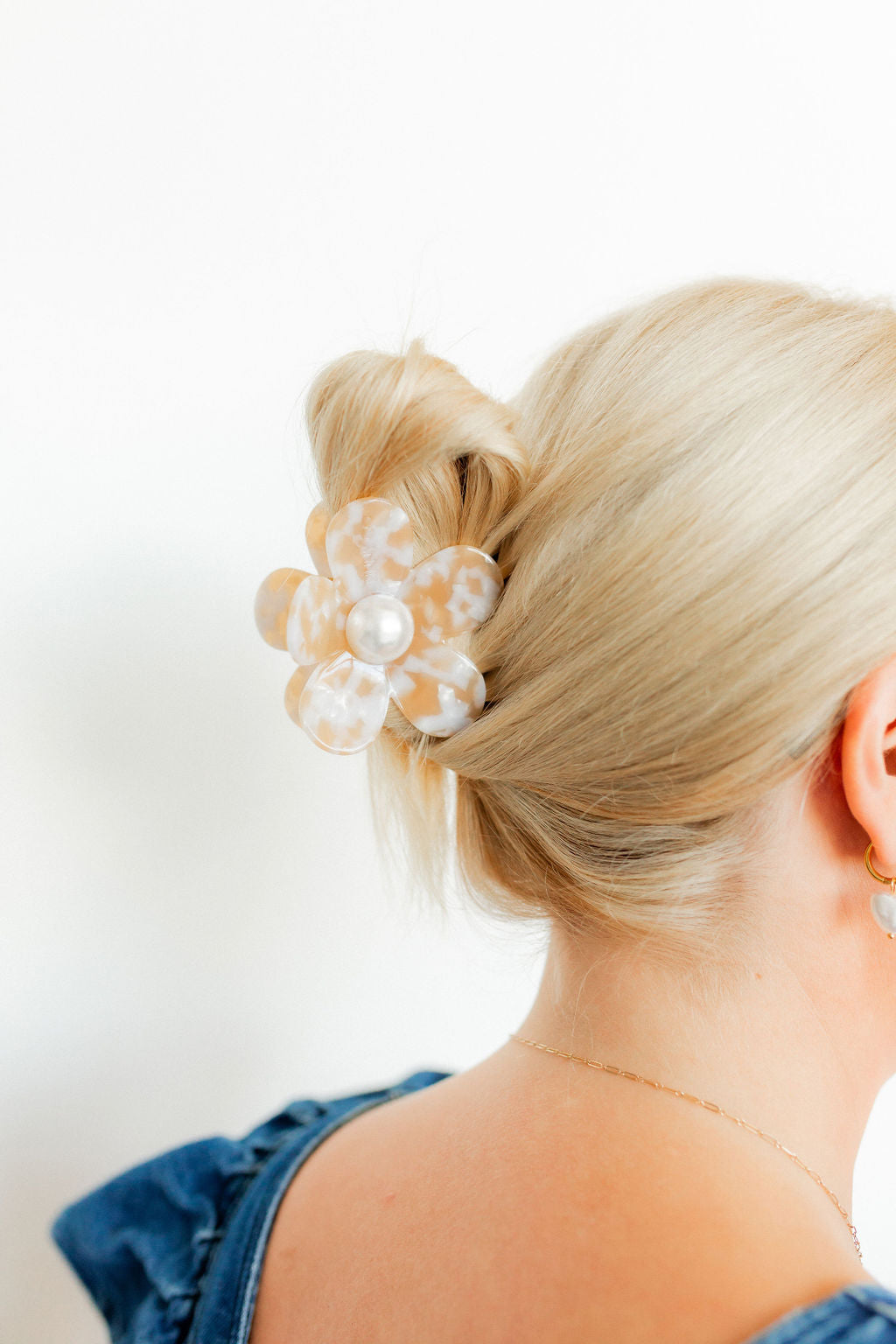 Hair Clip - Gigi - Pearl Center - Camel