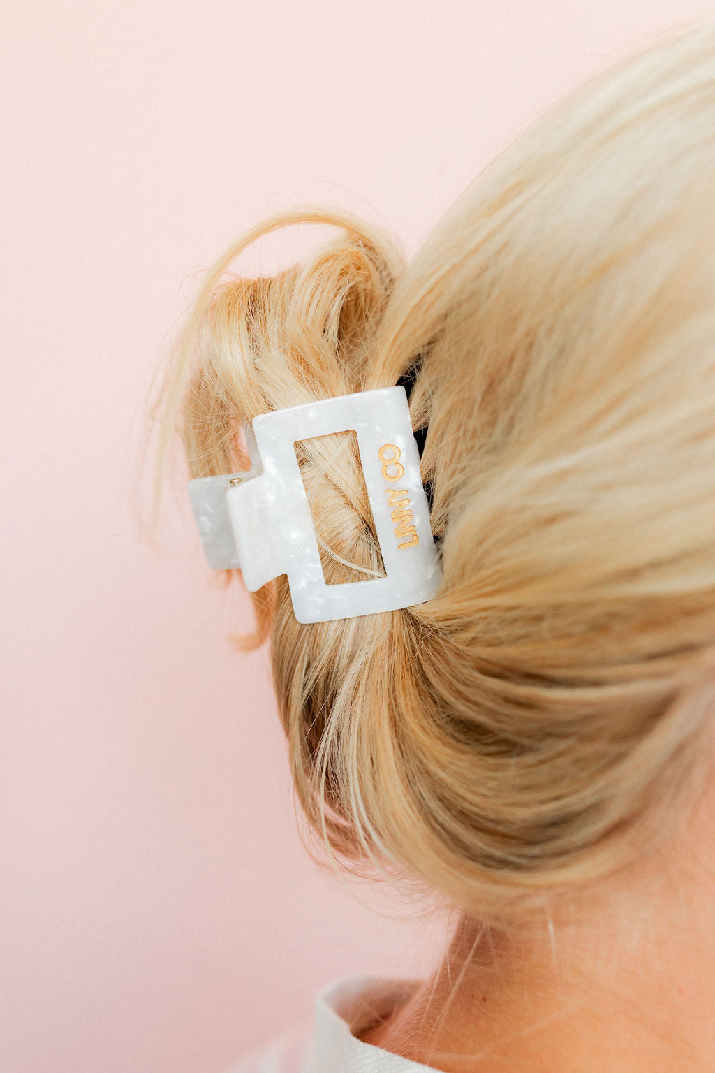 Hair Clip - Bailey - Pearl White