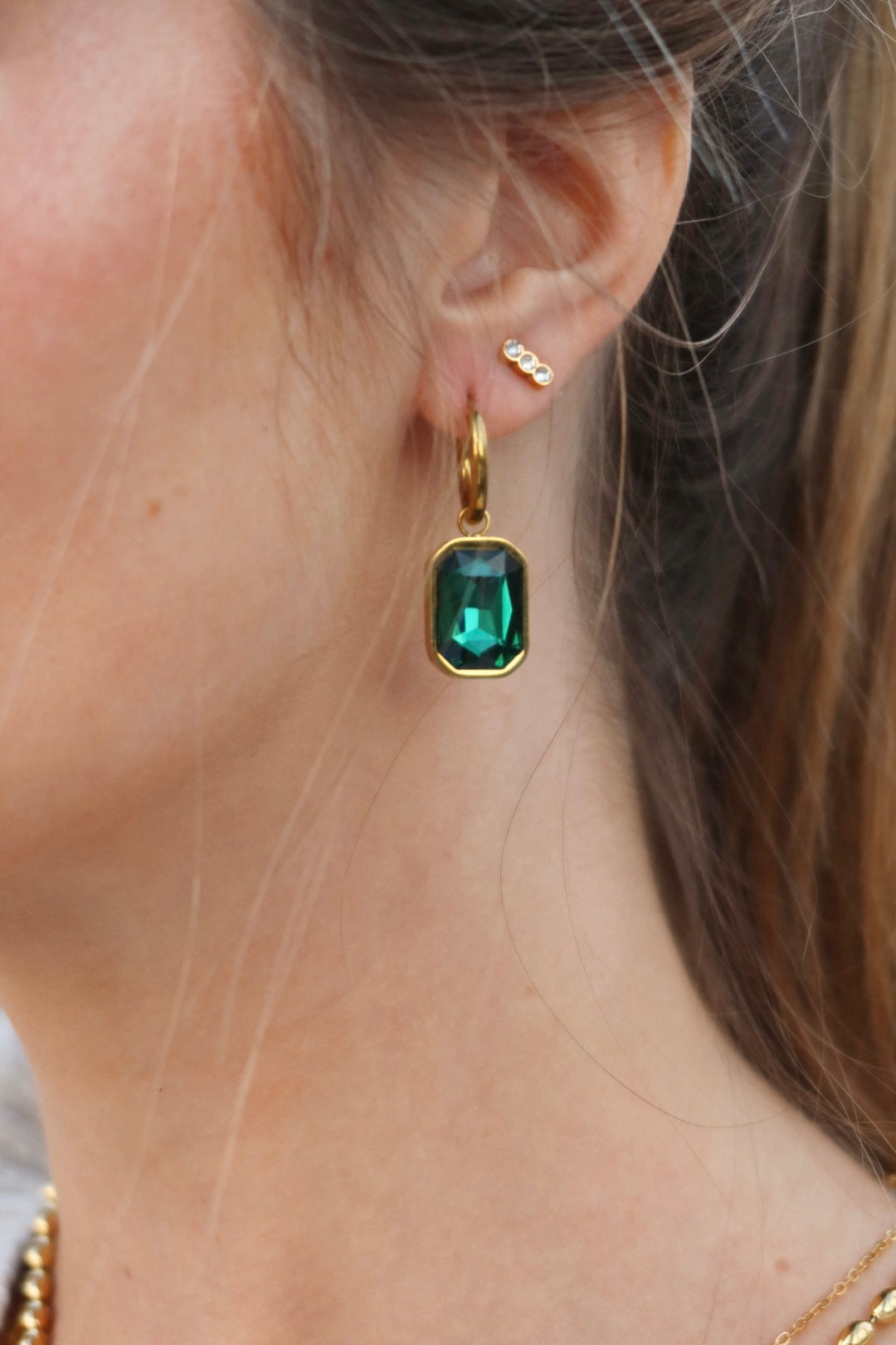 Screwback Stud Earrings - Poppy