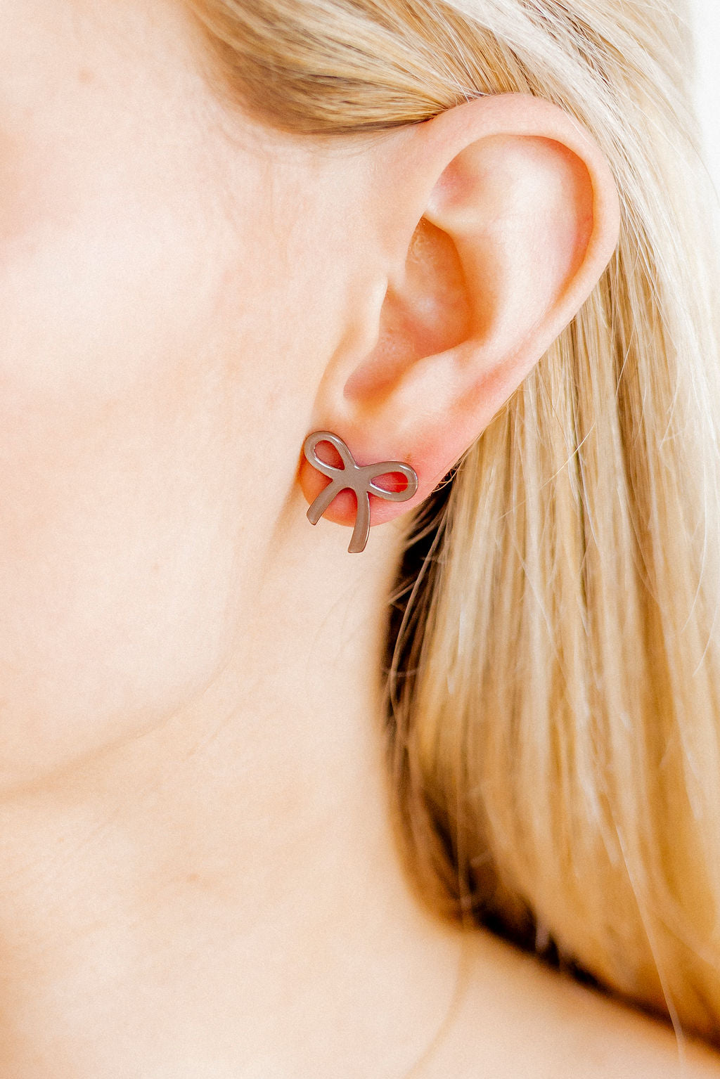 Kylie Bow Earrings - Espresso