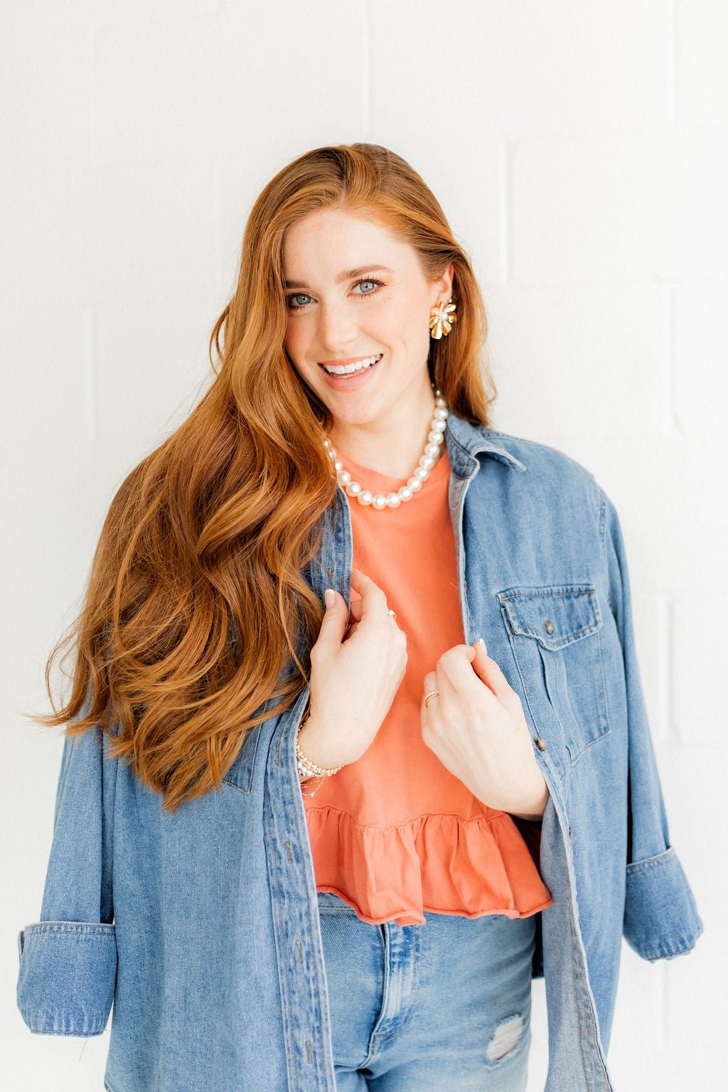 Ainsley Gold Flower Earrings - LINNY CO WholesaleMetals