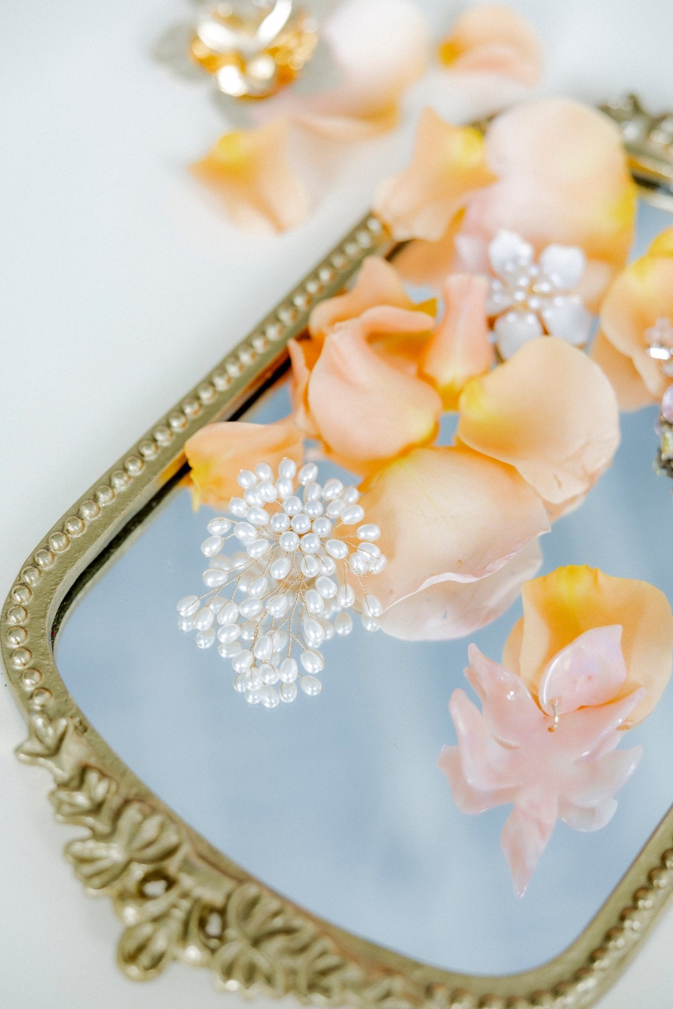 Ariel Pearl Statement Earrings - LINNY CO WholesaleMetals