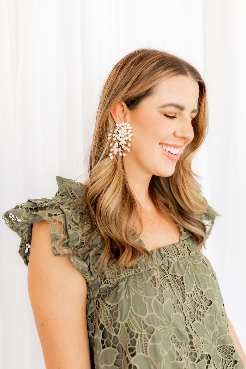 Ariel Pearl Statement Earrings - LINNY CO WholesaleMetals
