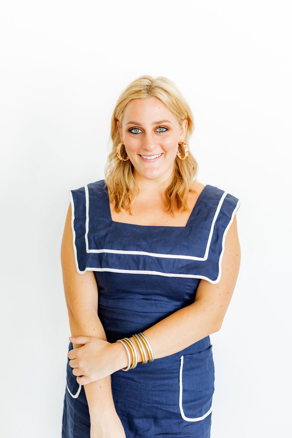 Ashley - Medium Hoop - Autumn Bouquet - Earrings - LINNY CO WholesaleAcetate