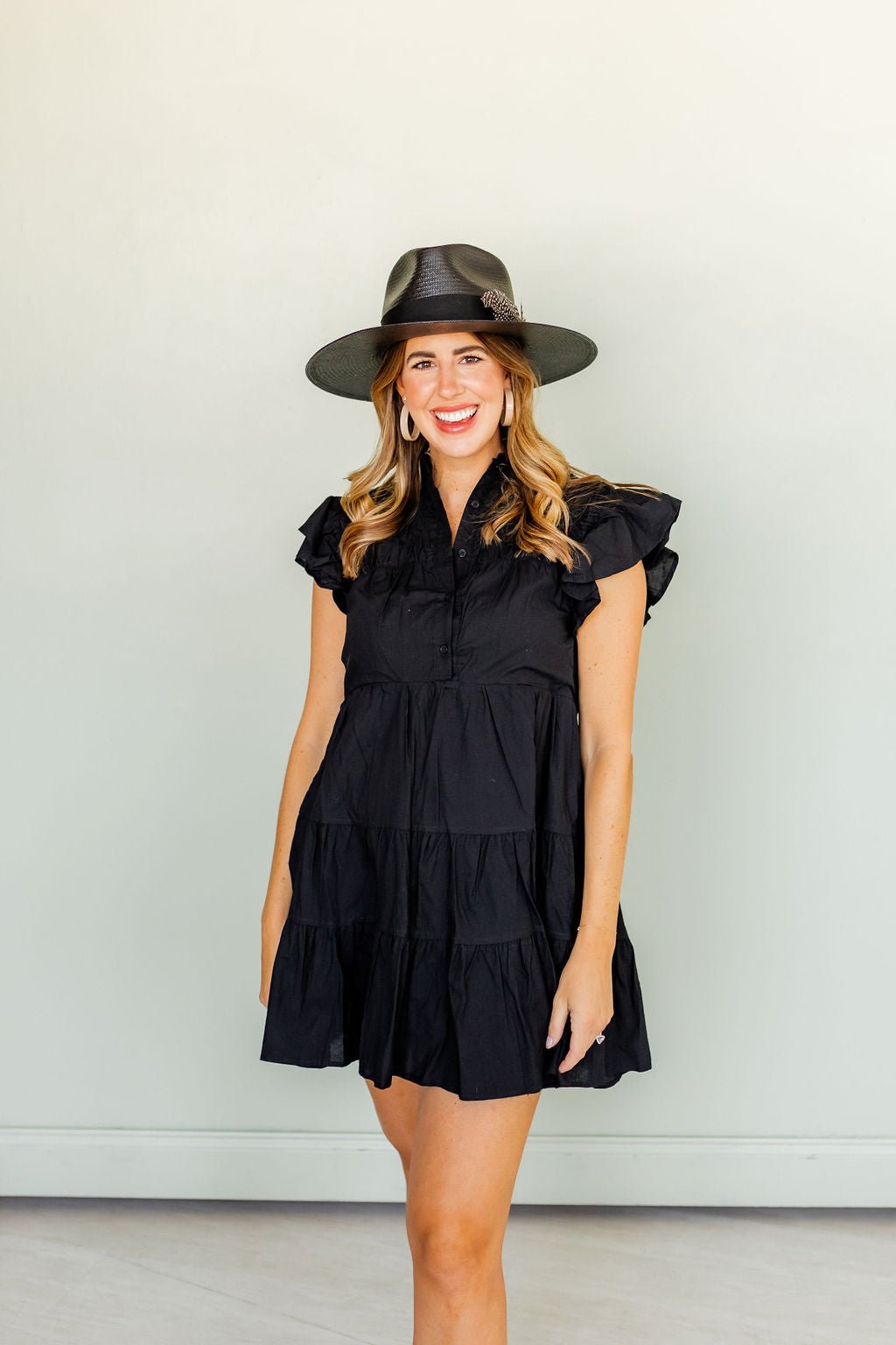 Ashley - Medium Hoop - Latte - Earrings - LINNY CO WholesaleAcetate