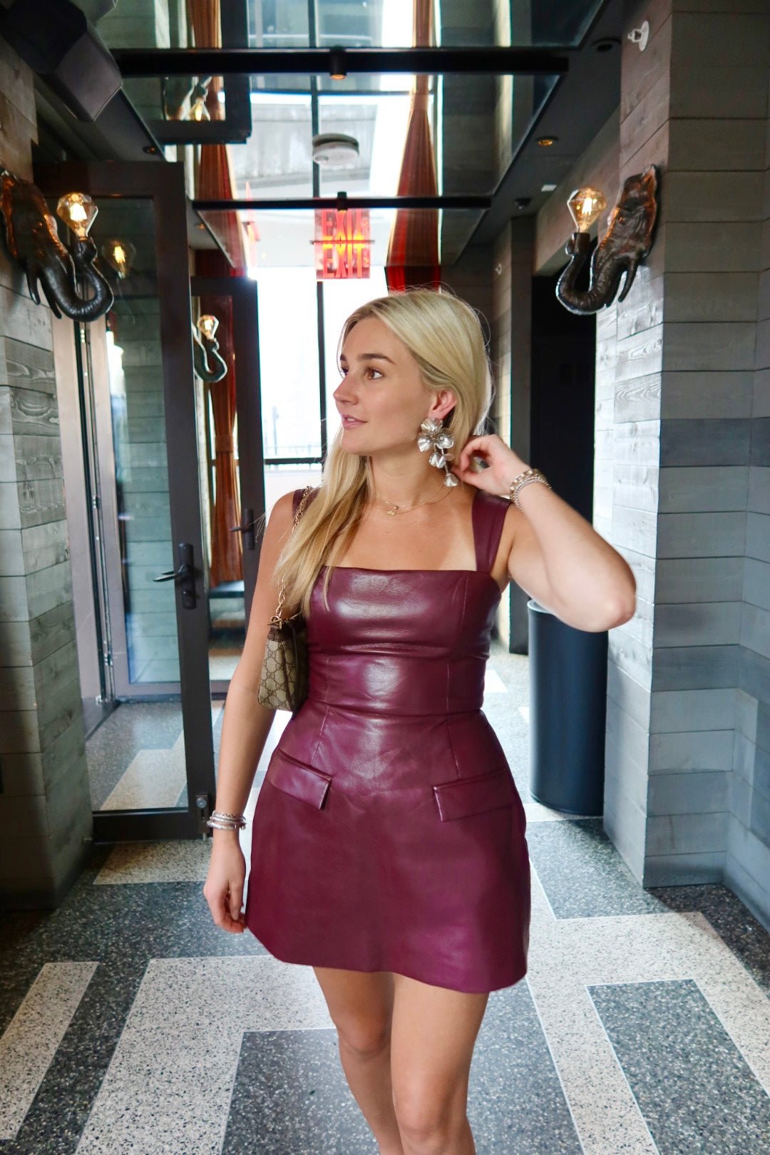 Audrey Flower Statement Earring - Silver - LINNY CO Wholesale