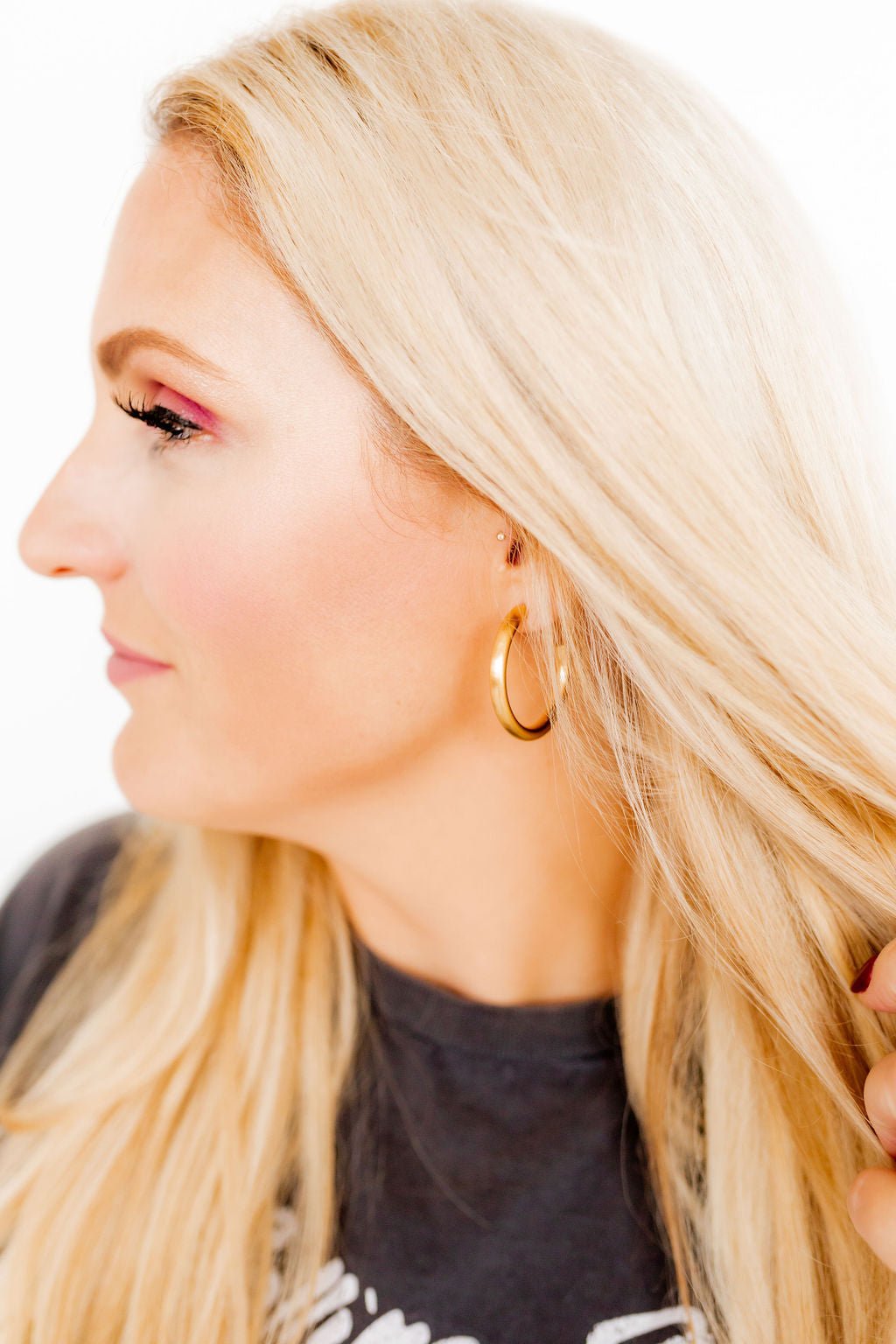 Avery - Gold Hoop - Earrings - LINNY CO WholesaleMetals