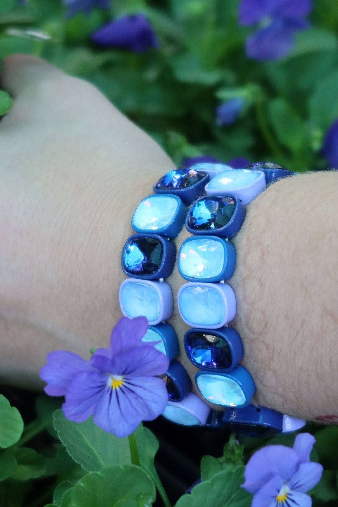Bracelet - Candy Gem Oval Blue Multi - LINNY CO WholesaleBracelet