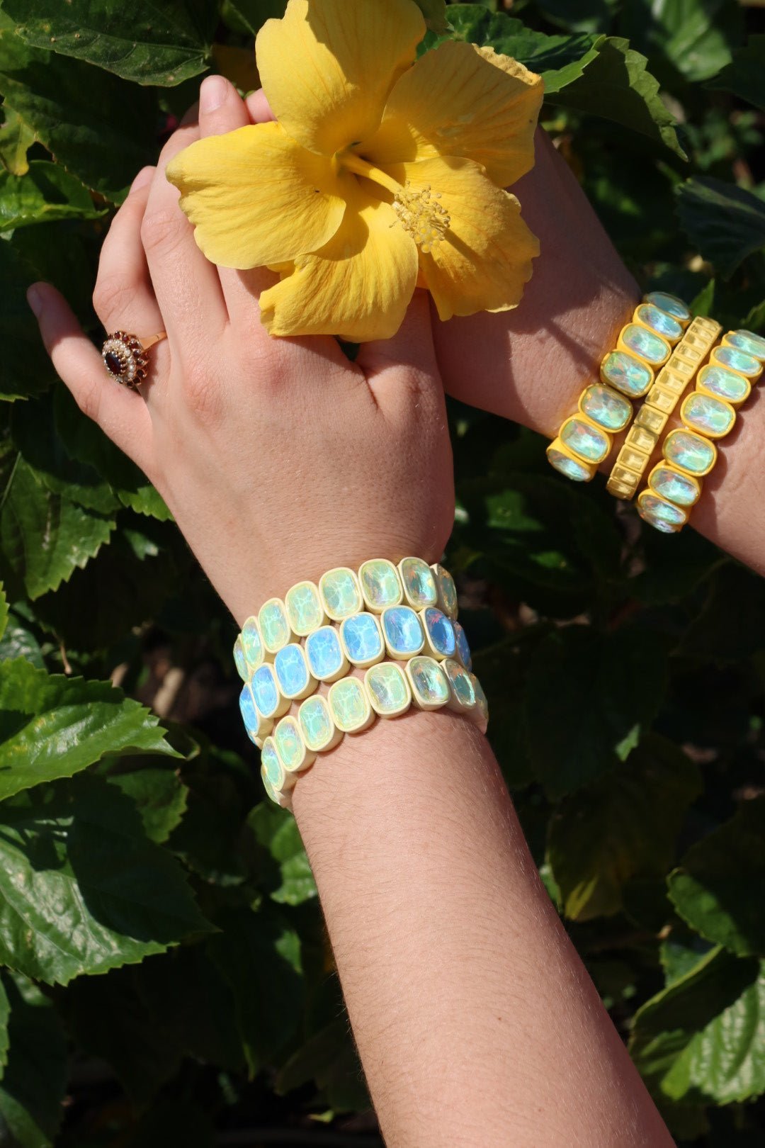 Bracelet - Candy Gem Oval Key Lime - LINNY CO WholesaleBracelet