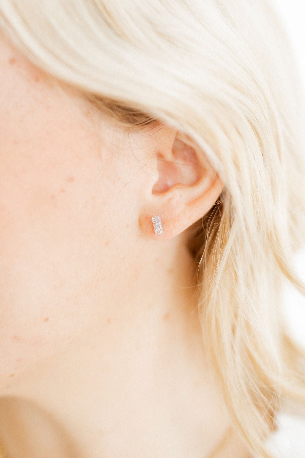 Caroline - Silver Glitter - Earrings - LINNY CO WholesaleAcetate