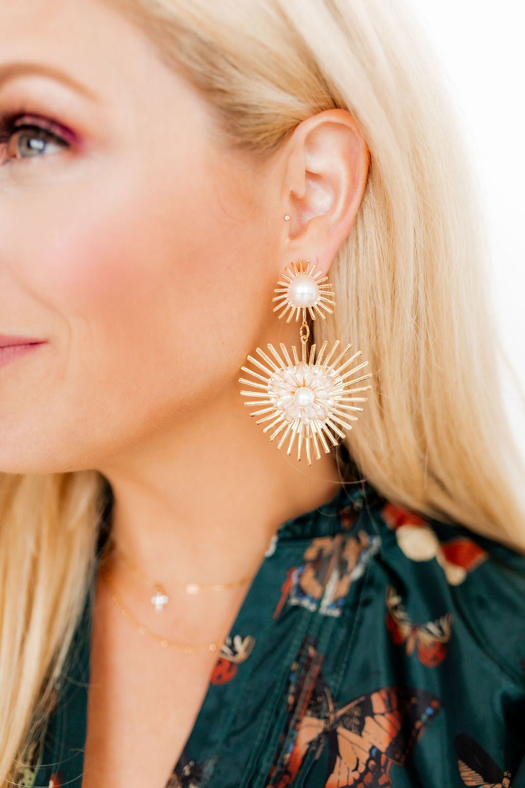 Fiona Statement Earrings - Pearl - LINNY CO WholesaleMetals