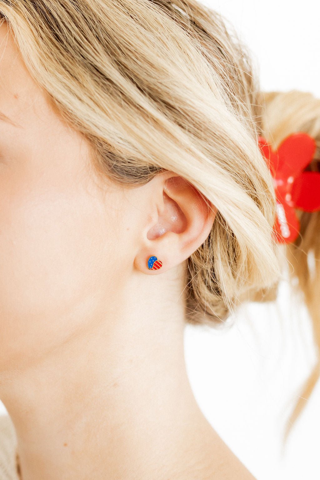 Hair Clip - Gigi - True Red - LINNY CO WholesaleHair Accessories
