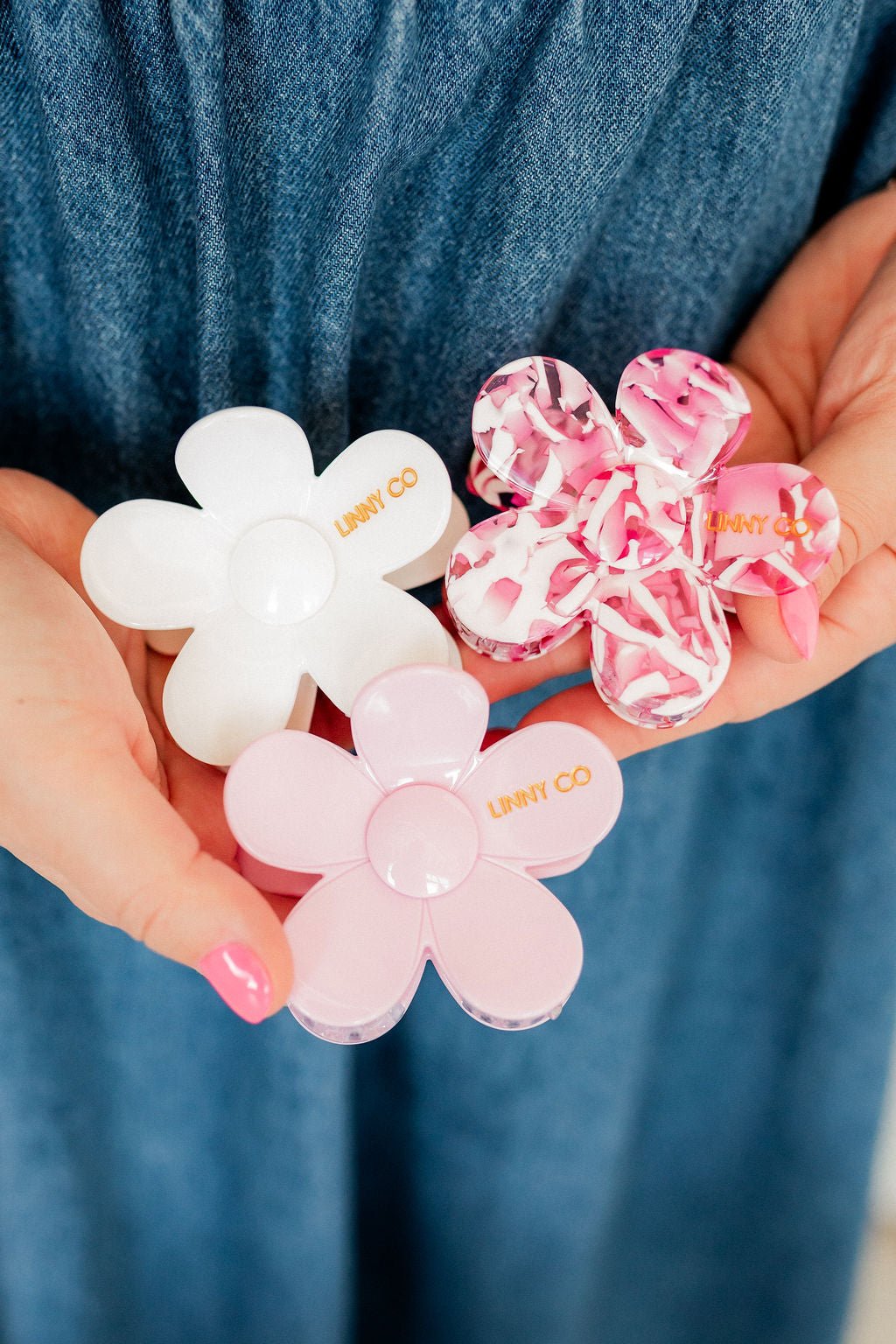 Hair Clip - Gigi - True White - LINNY CO WholesaleHair Accessories