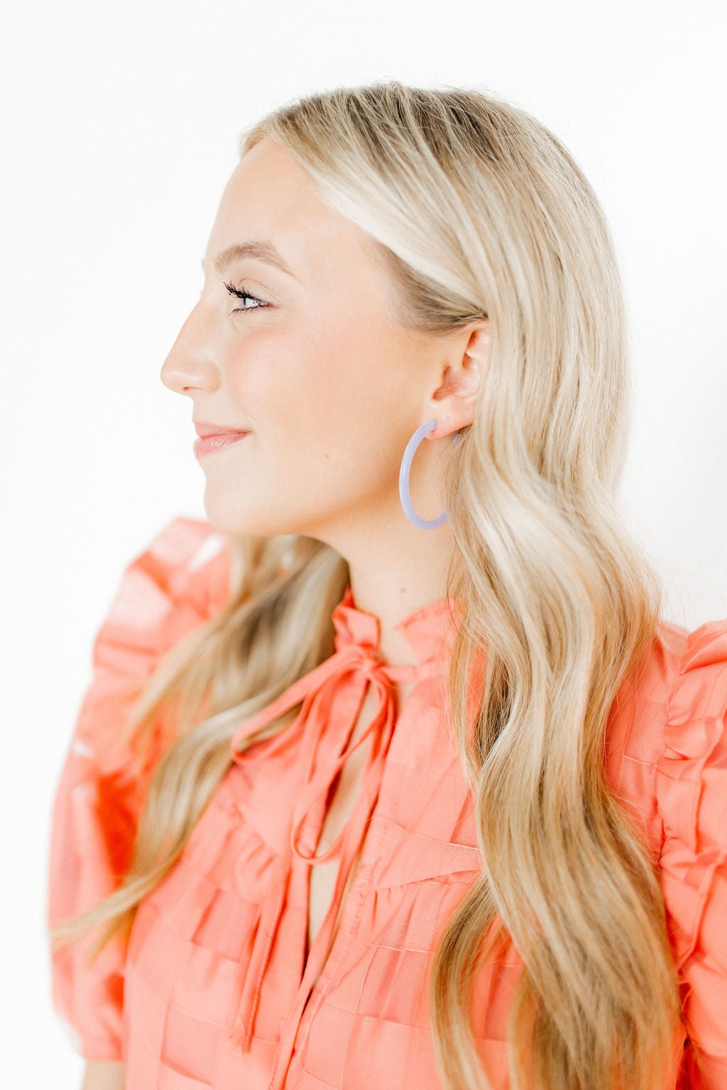 Holly Medium Hoop Earrings - Lavender Haze - LINNY CO WholesaleAcetate